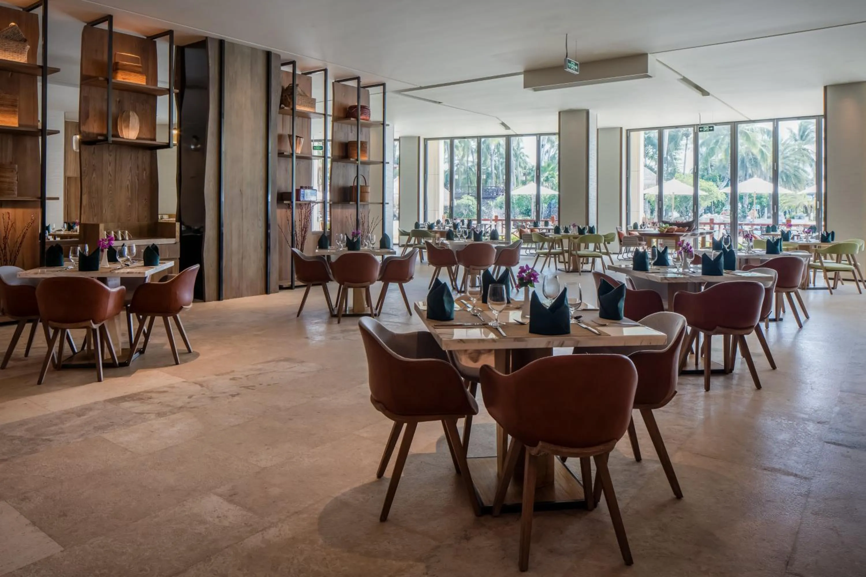 Restaurant/places to eat in Holiday Inn Resort Sanya Bay by IHG