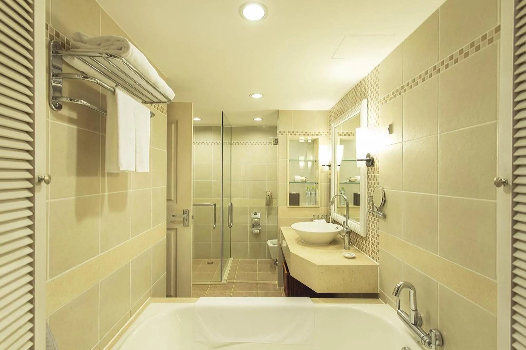 Bedroom in Holiday Inn Resort Sanya Bay by IHG