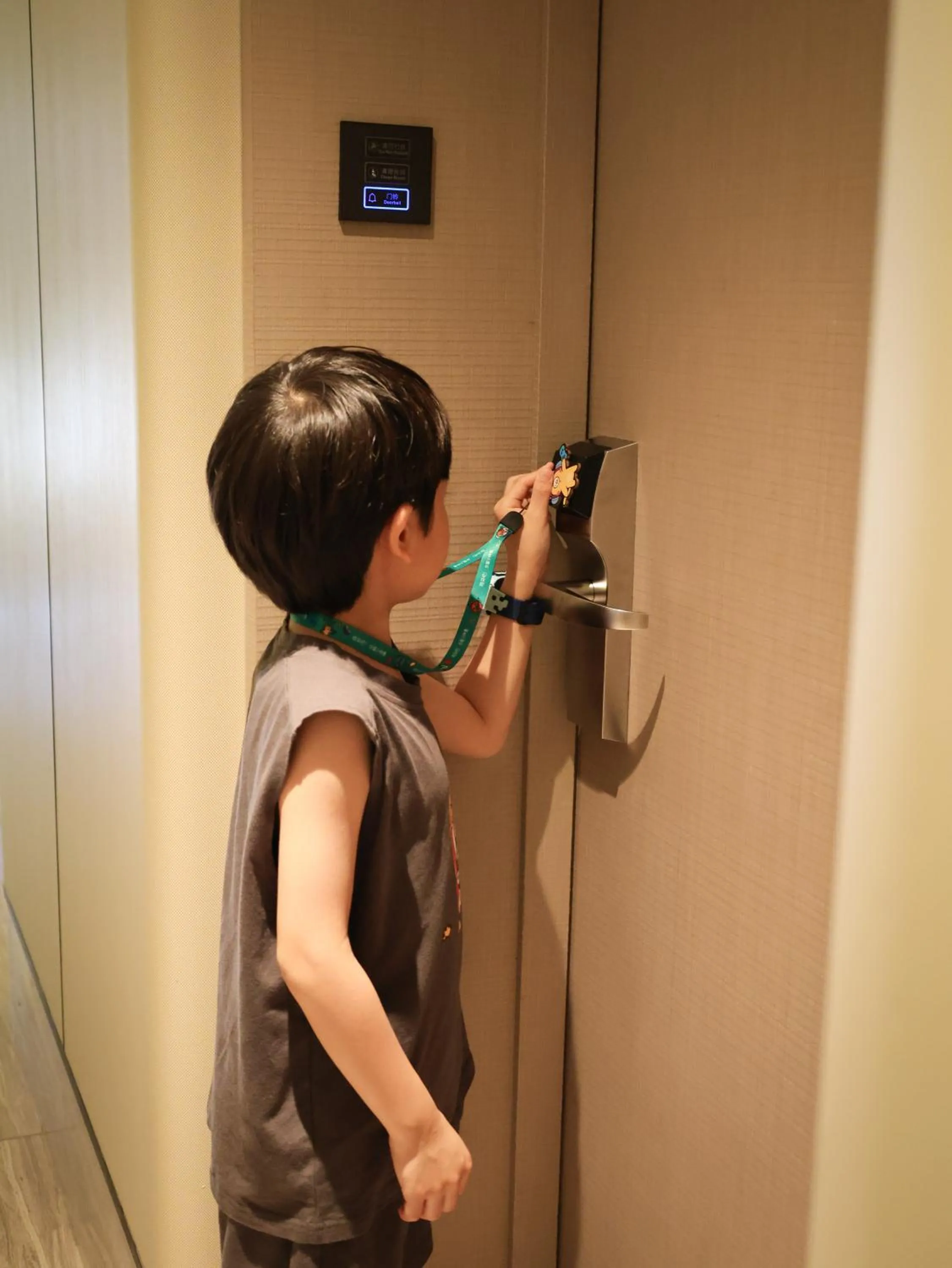 children in Holiday Inn Resort Sanya Bay by IHG