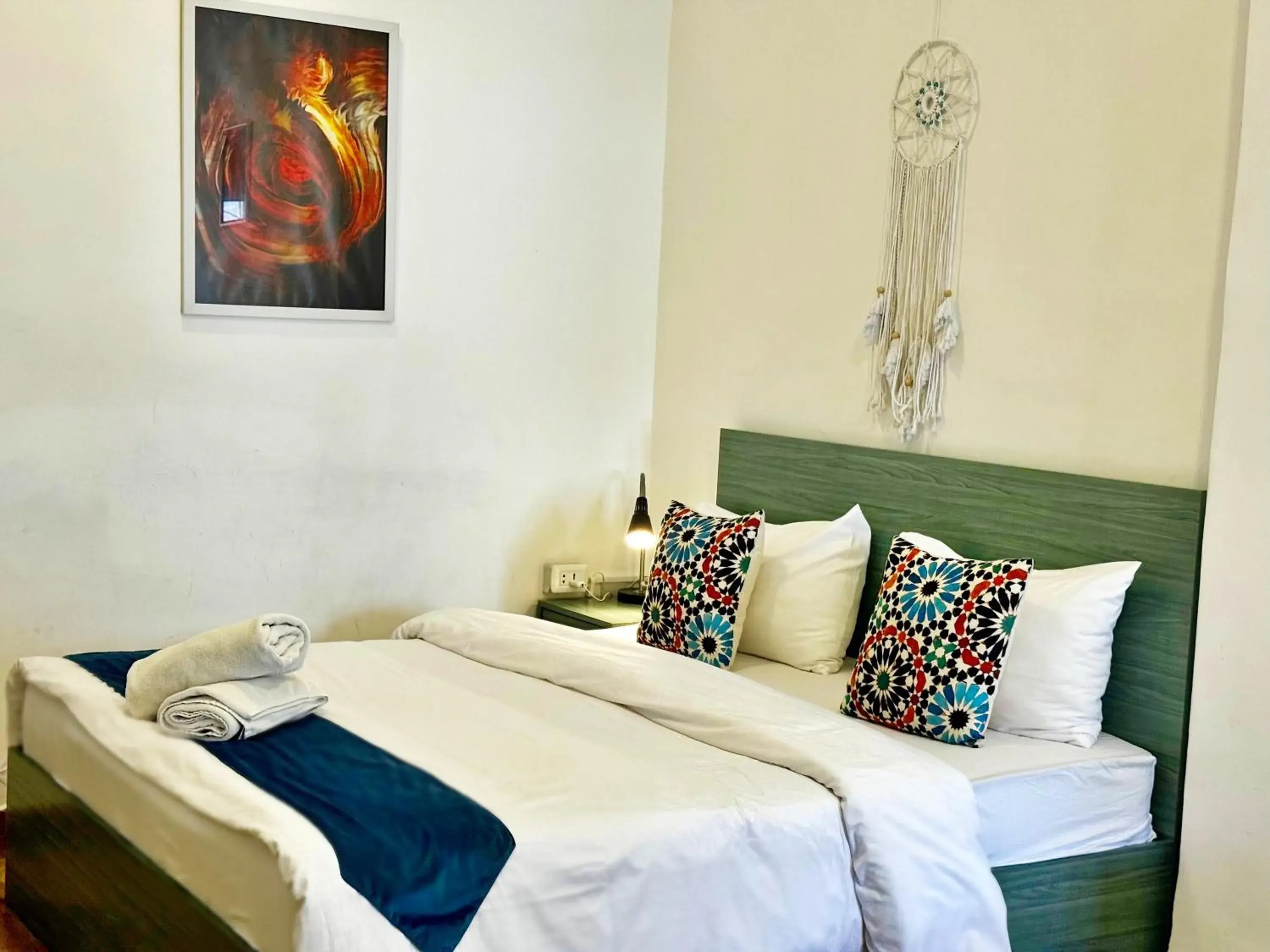 Photo of the whole room, Bed in The Sydney Hotel Photo of the whole room, Bed in The Sydney Hotel