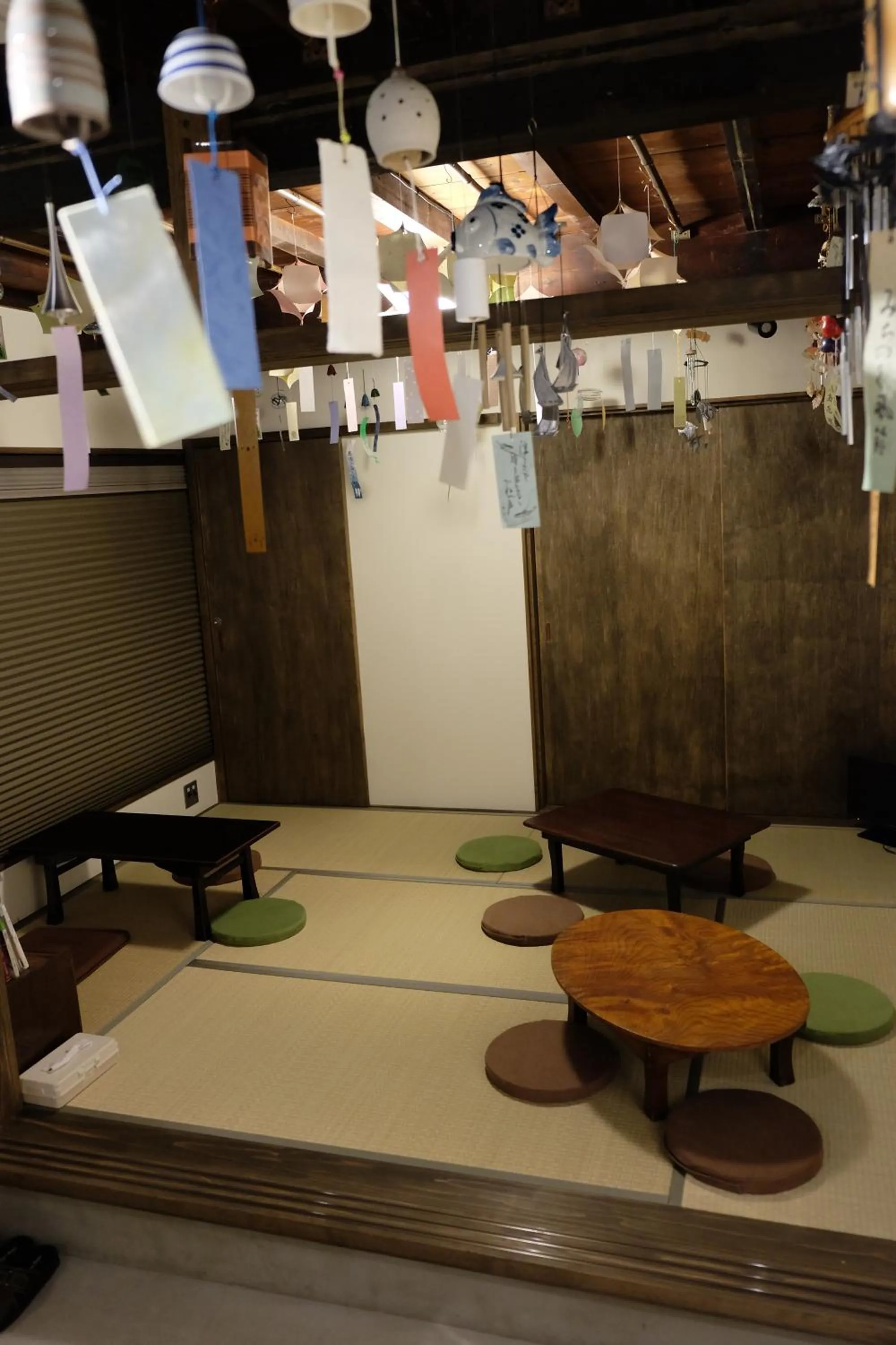 Dining area in Teramachiya Wind Bell Temple Guest House