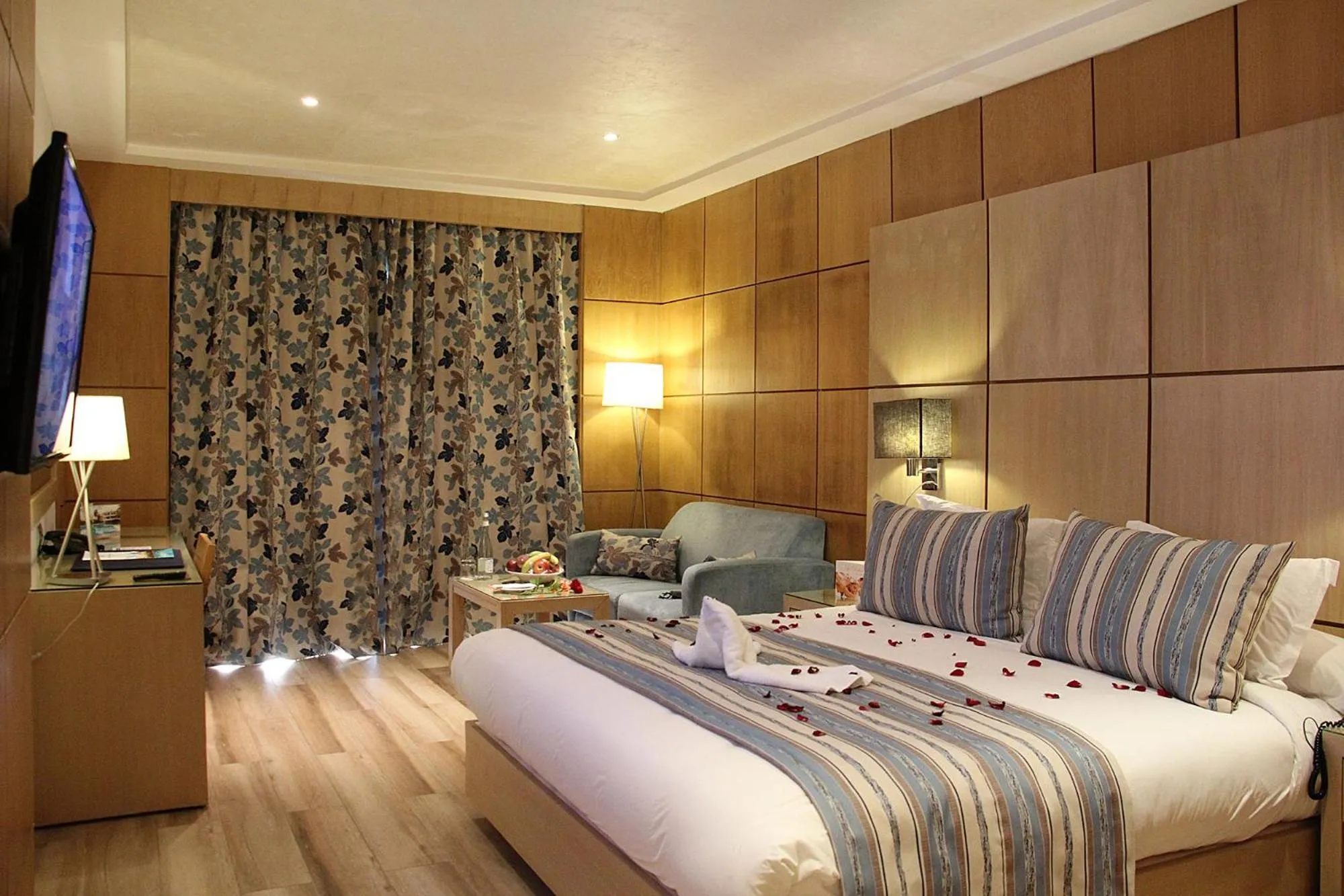 Photo of the whole room in Zaki Hotel