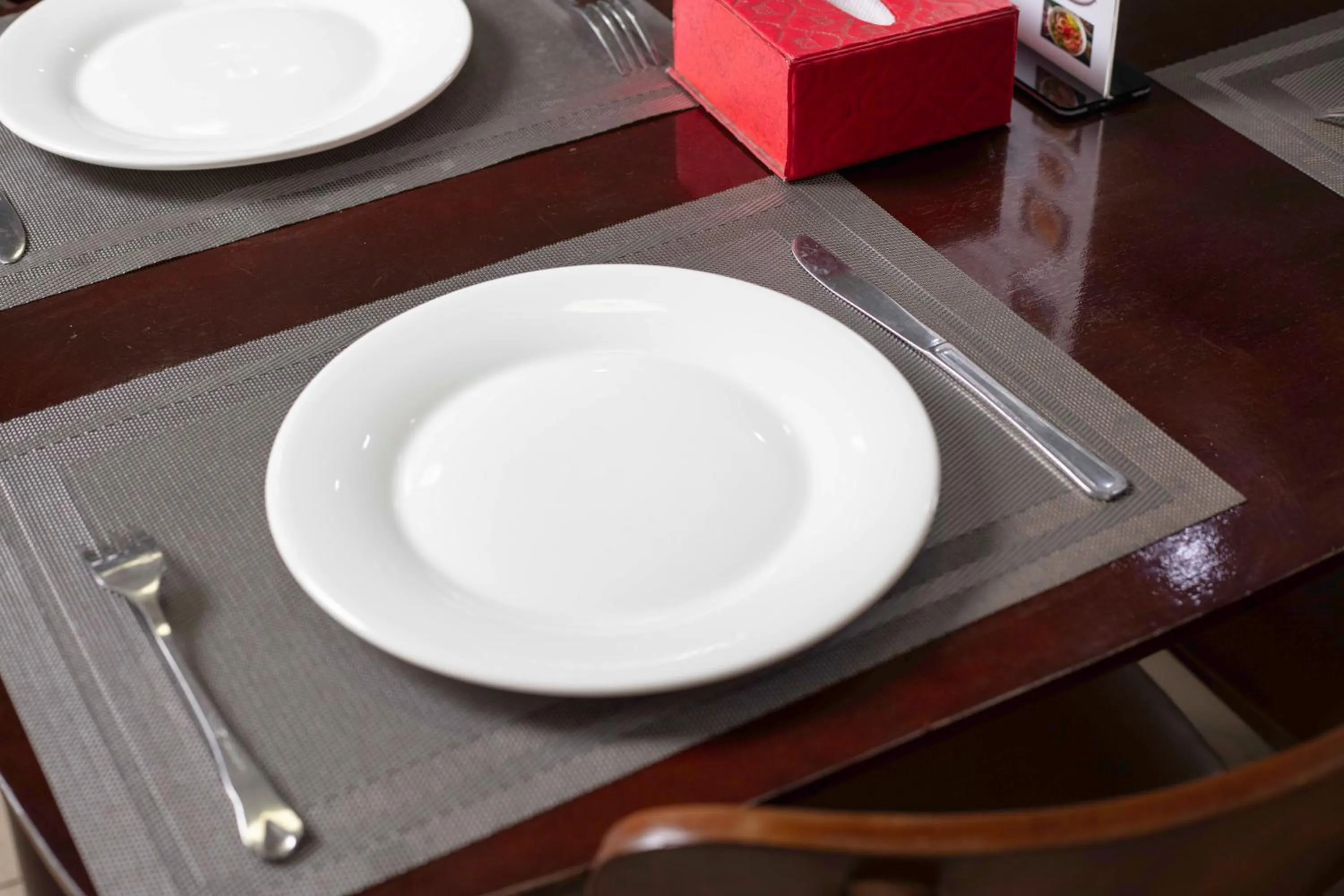 Restaurant/places to eat in Phoenix Palace Hotel Hanoi