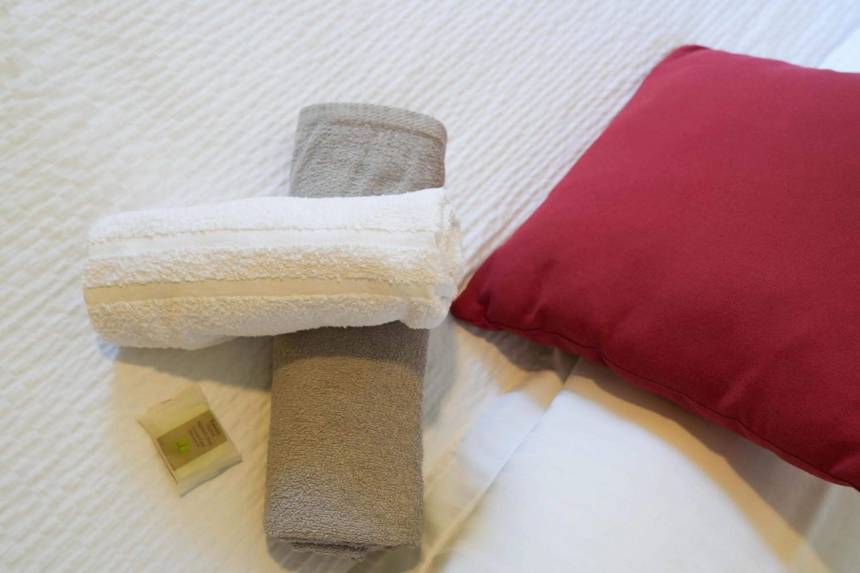 Bed in Logis Hôtel La crémaillère