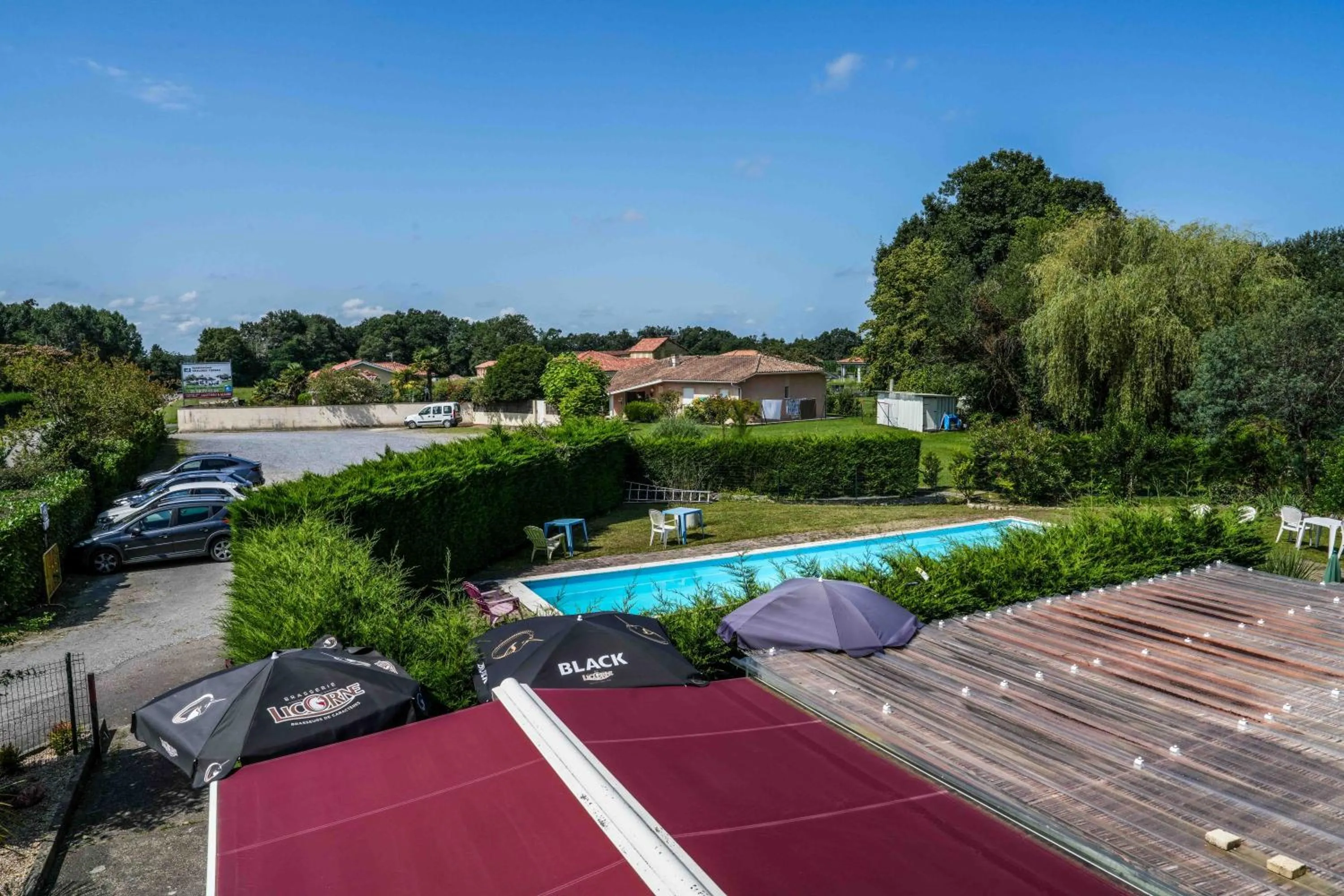 Day in Logis Hôtel La crémaillère