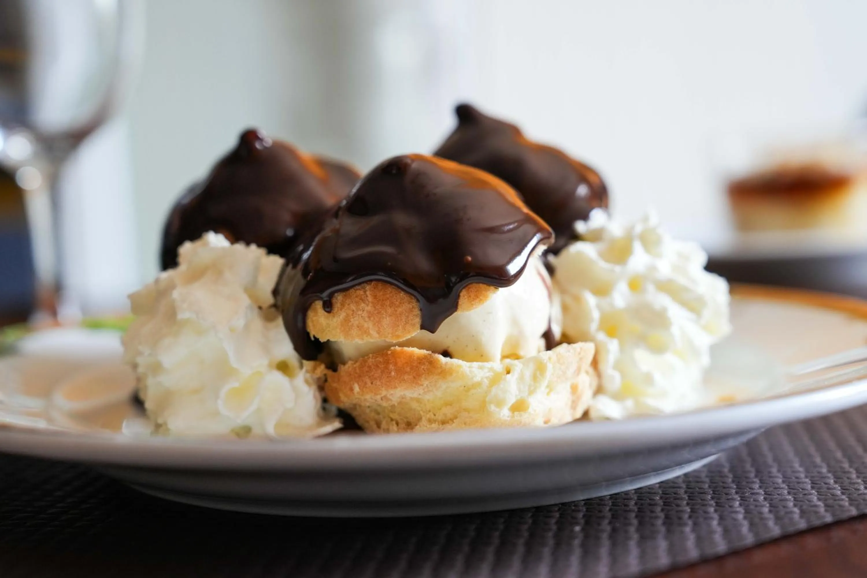 Restaurant/places to eat in Logis Hôtel La crémaillère