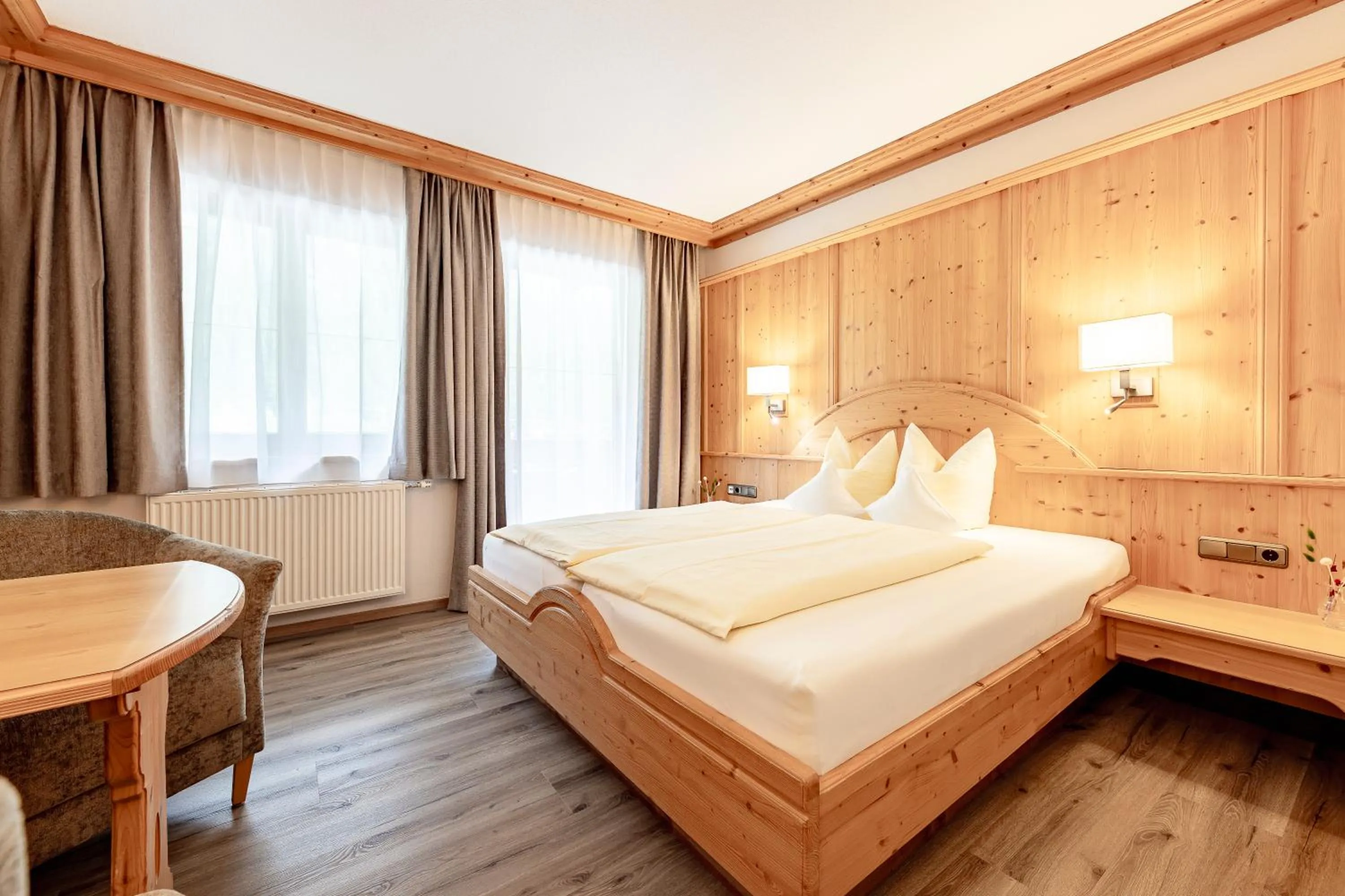 Photo of the whole room, Bed in Aktiv & Vitalhotel Bergcristall