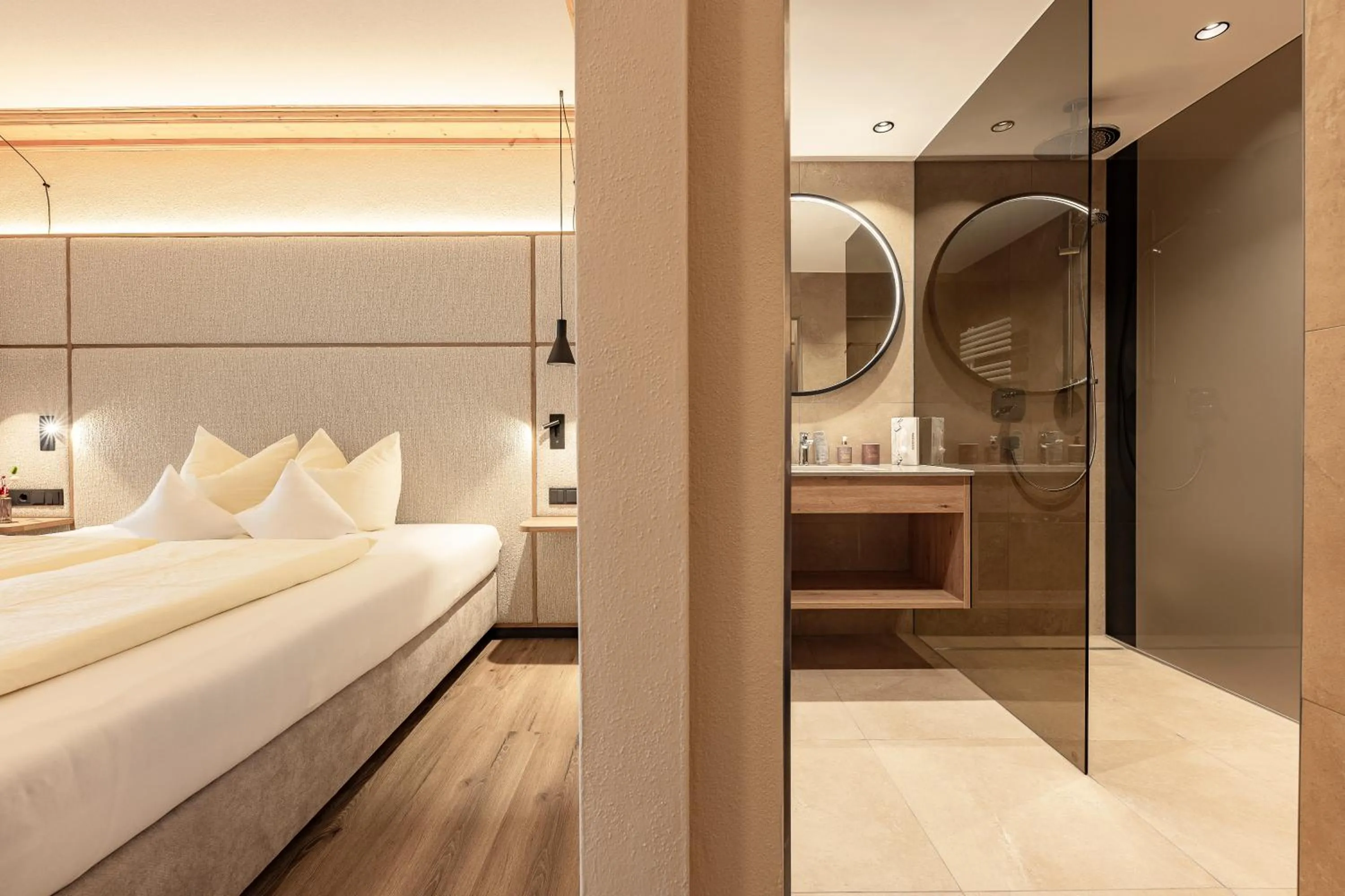 Photo of the whole room, Bed in Aktiv & Vitalhotel Bergcristall