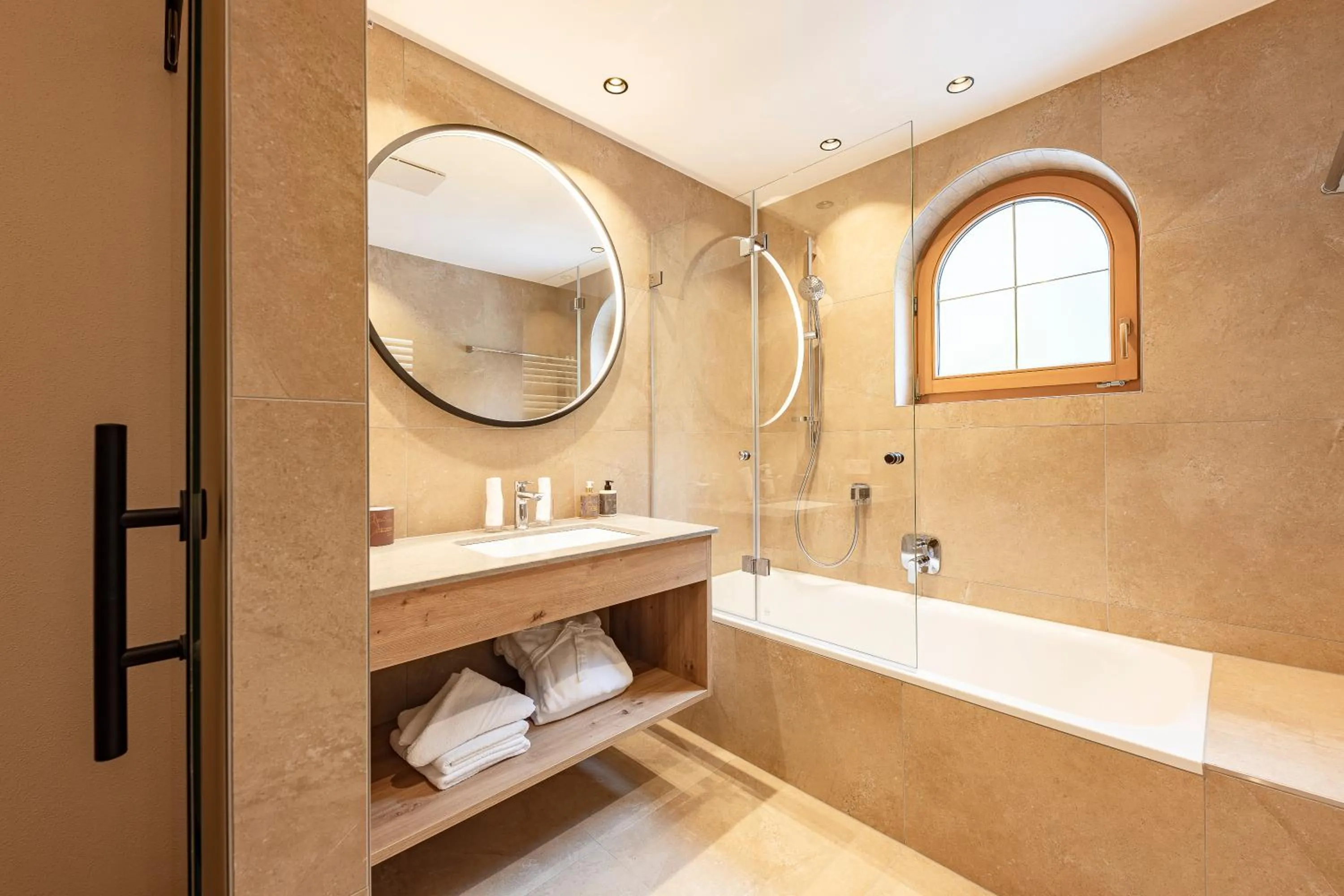 Bathroom in Aktiv & Vitalhotel Bergcristall