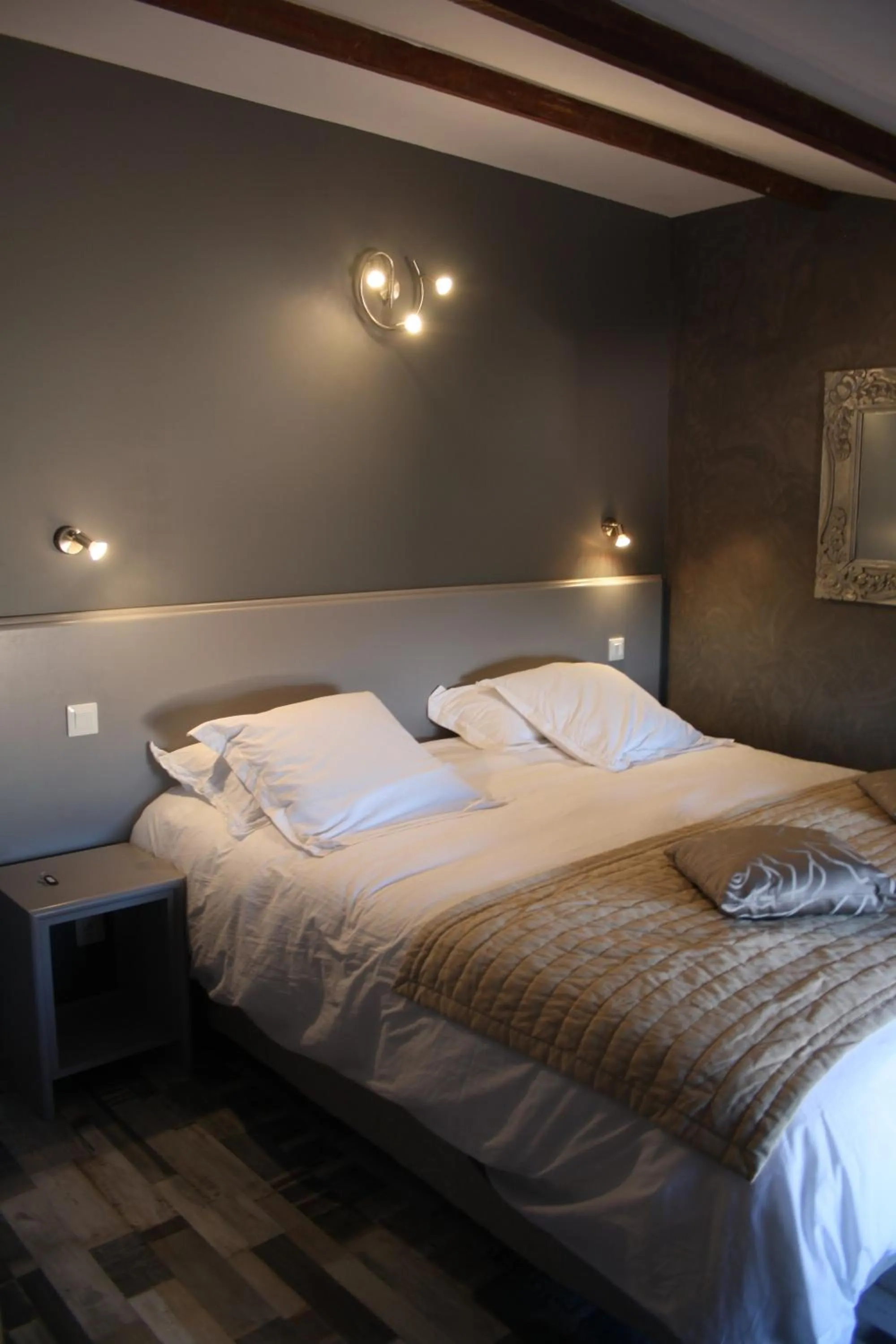 Bed in Domaine du Serre d'Avène