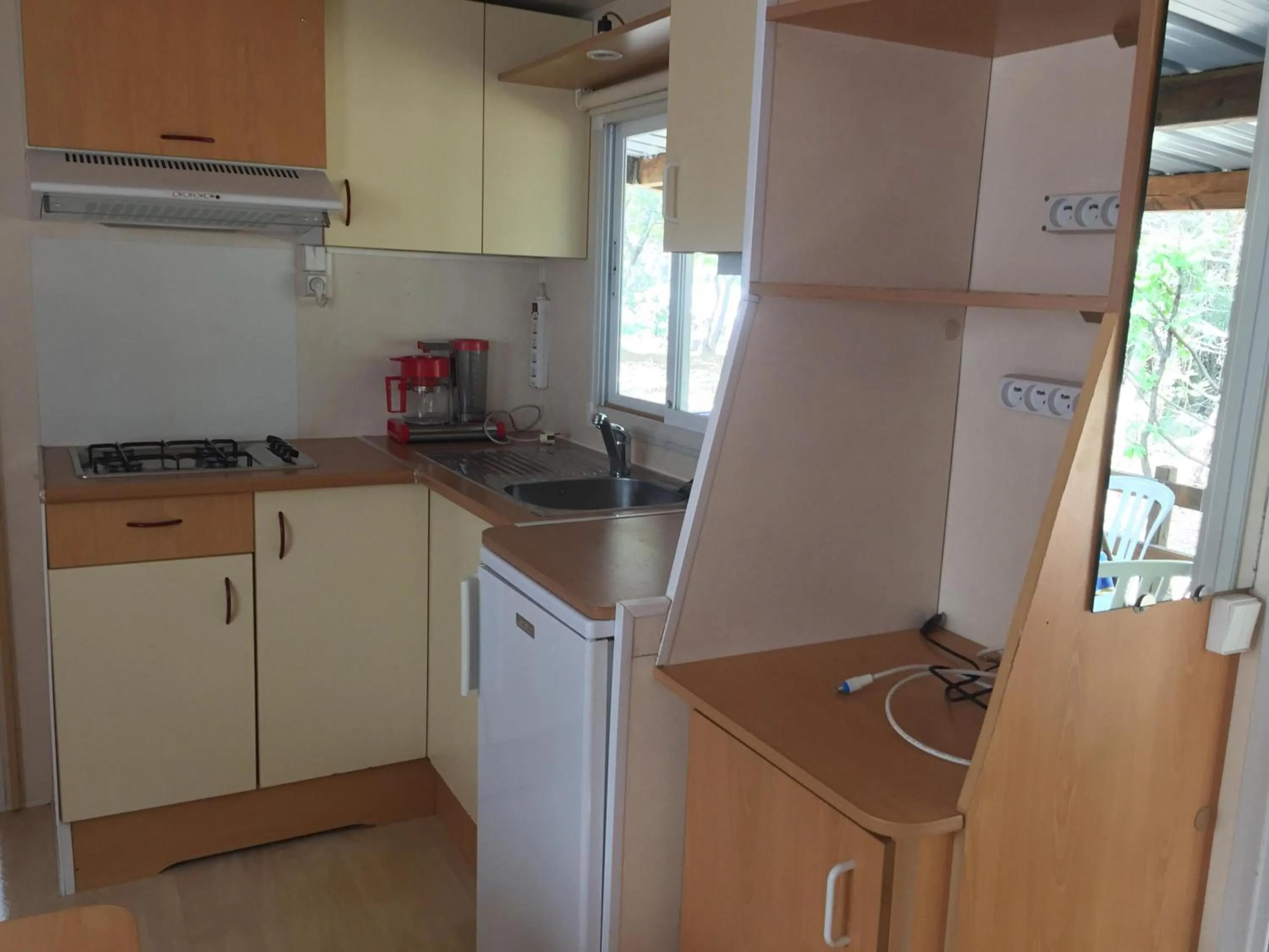 Kitchen or kitchenette in Domaine du Serre d'Avène