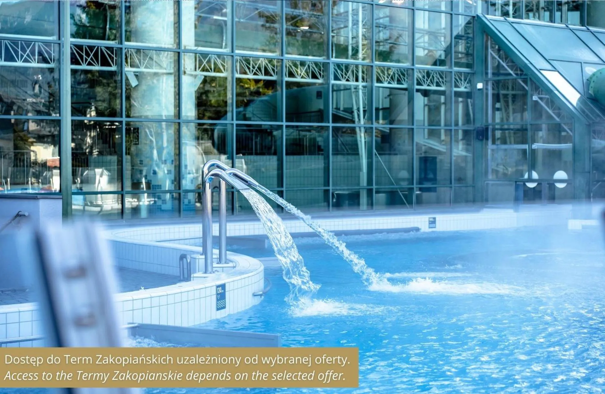 Swimming pool in Hotel Aquarion Family & Friends - Destigo Hotels