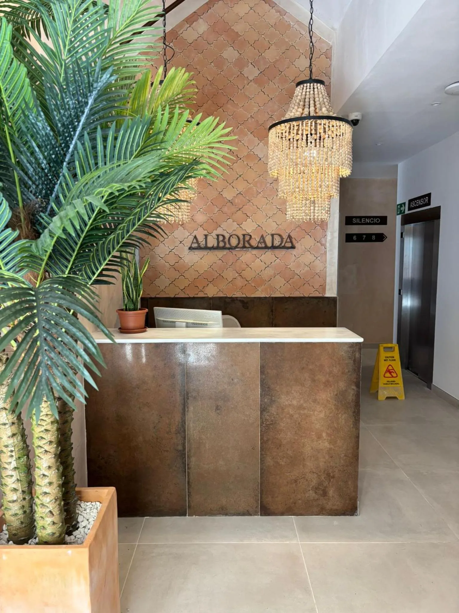 Apartamentos JR Alborada