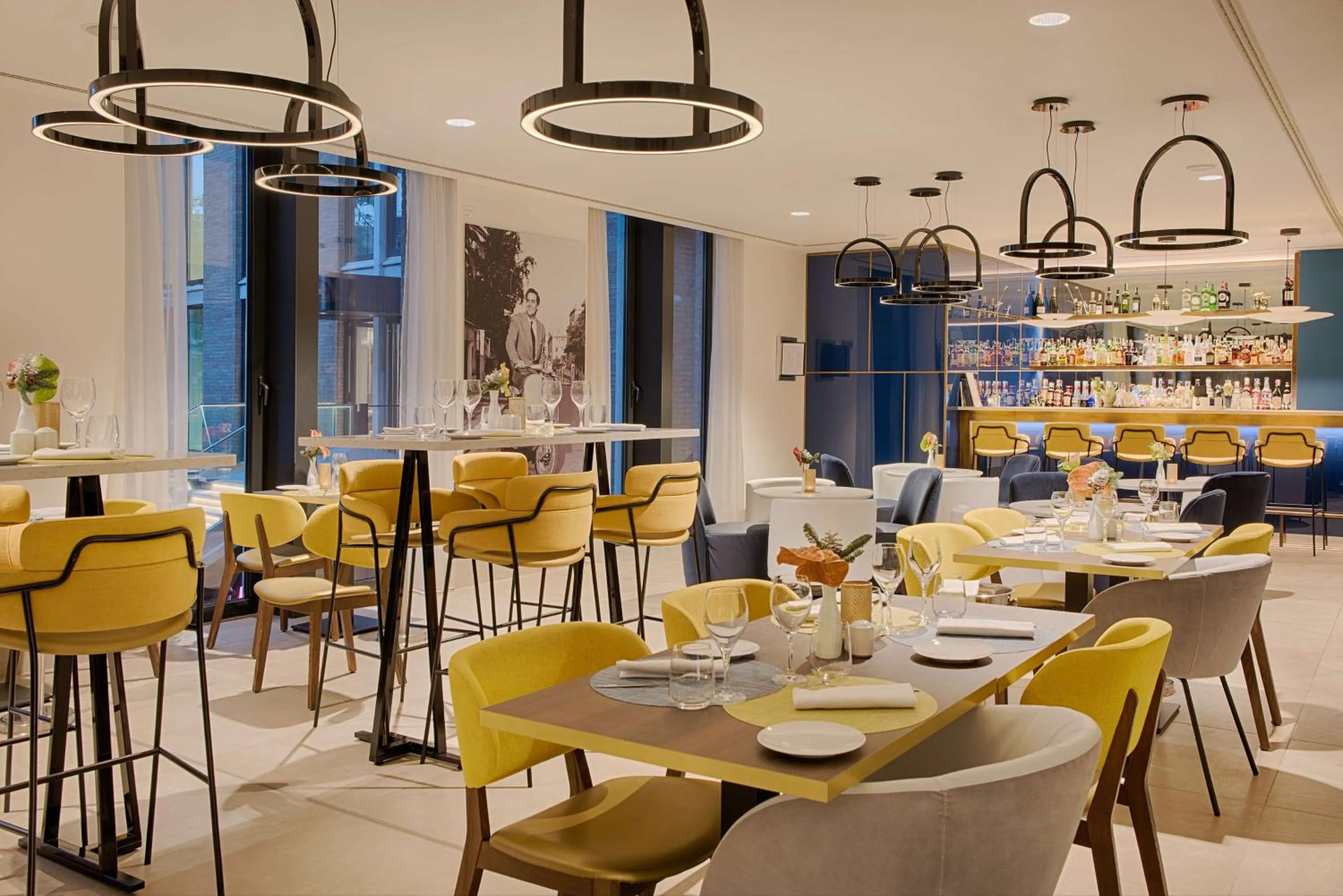 Restaurant/places to eat in Avani Rio Novo Venice Hotel