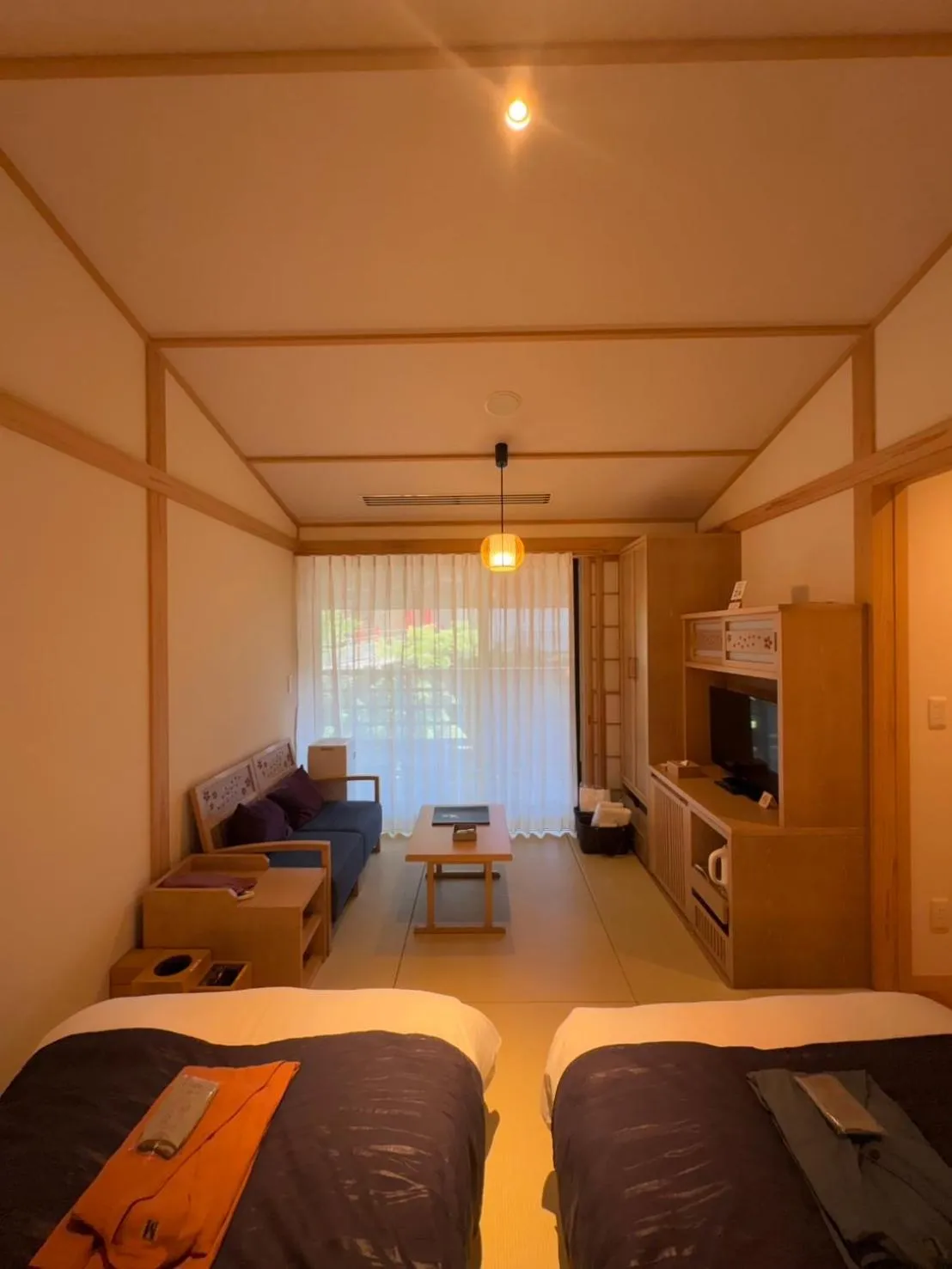 Photo of the whole room, Bed in Yukairo Kikuya