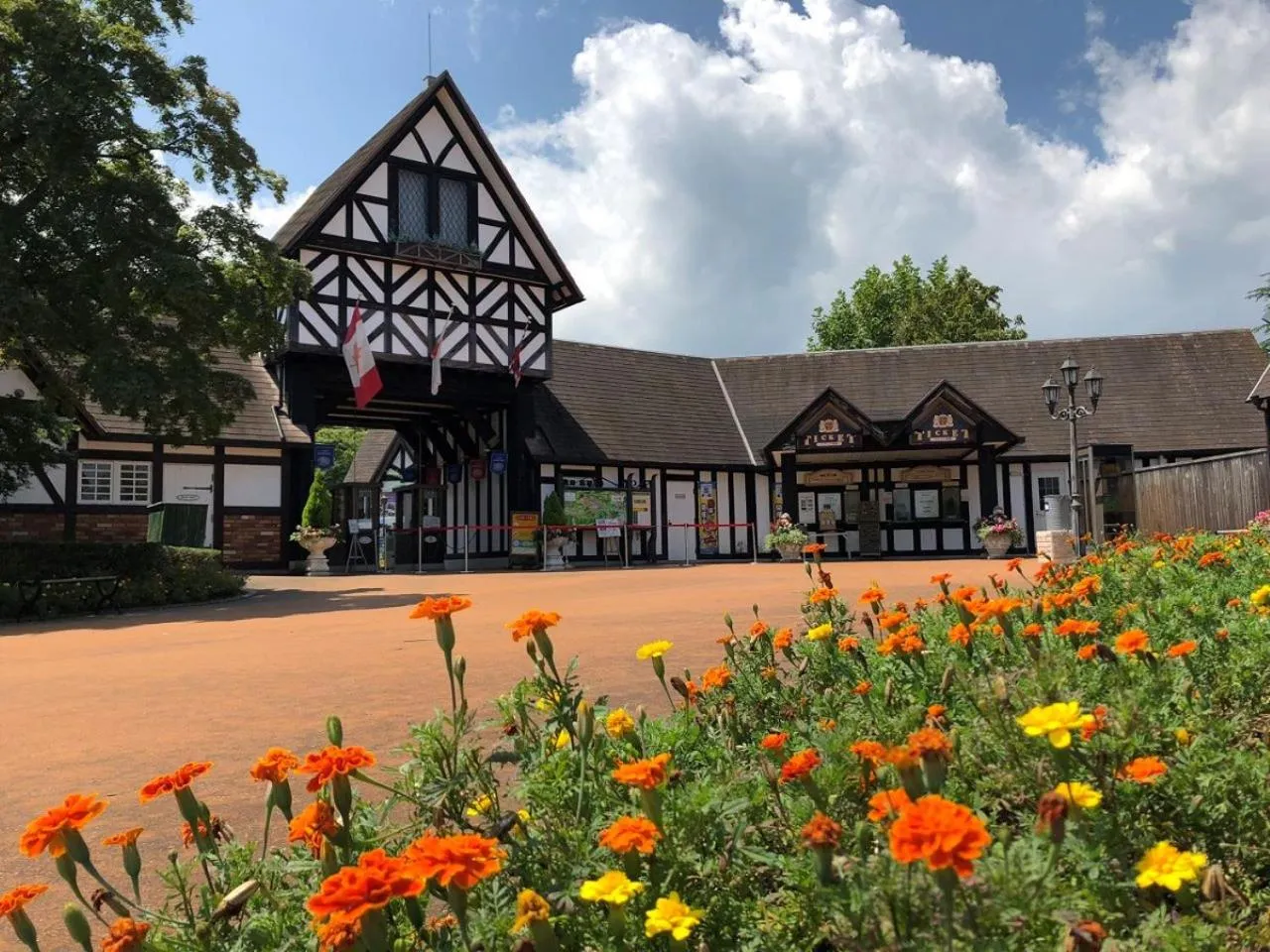 Nearby landmark in Yukairo Kikuya