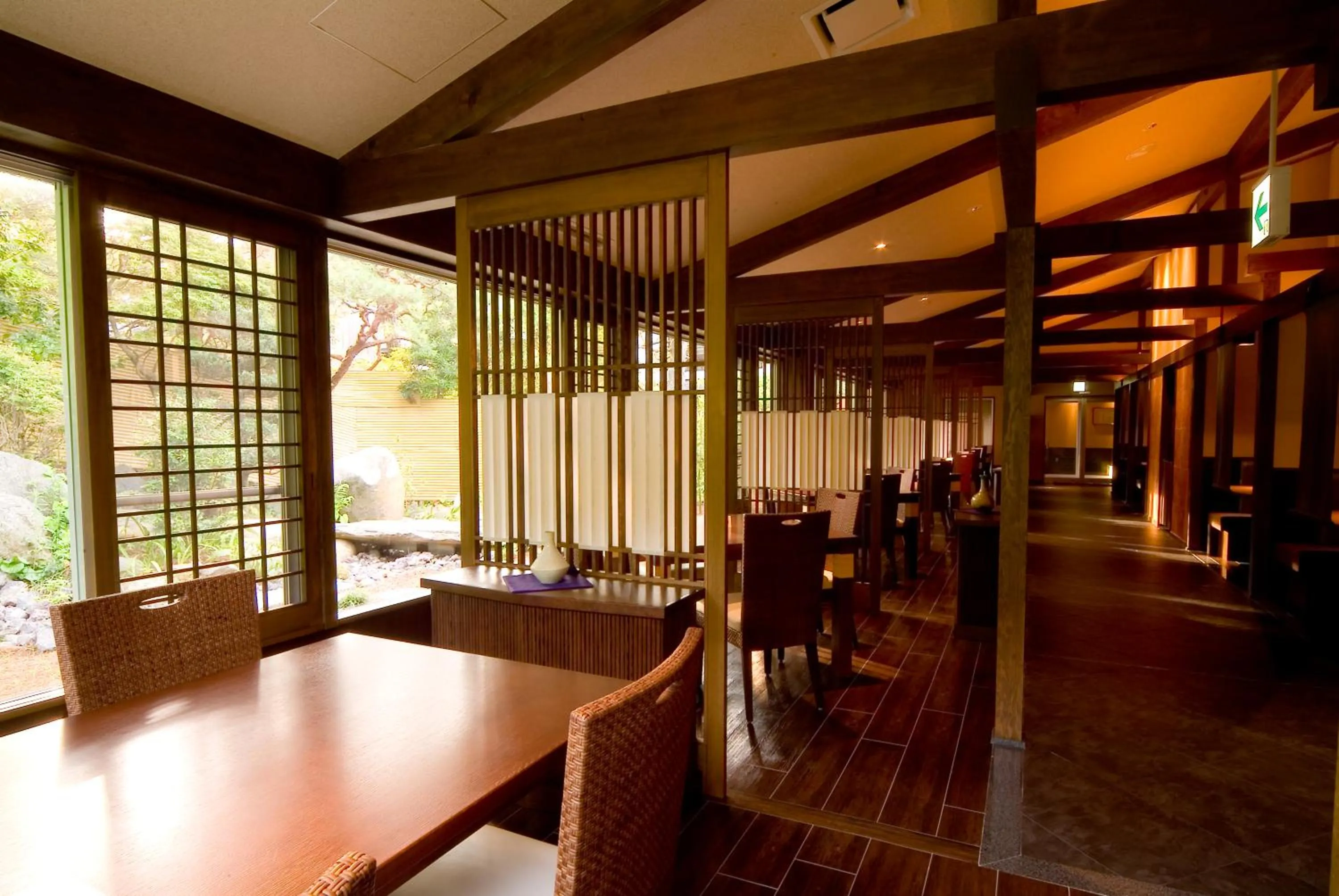 Restaurant/places to eat in Yukairo Kikuya