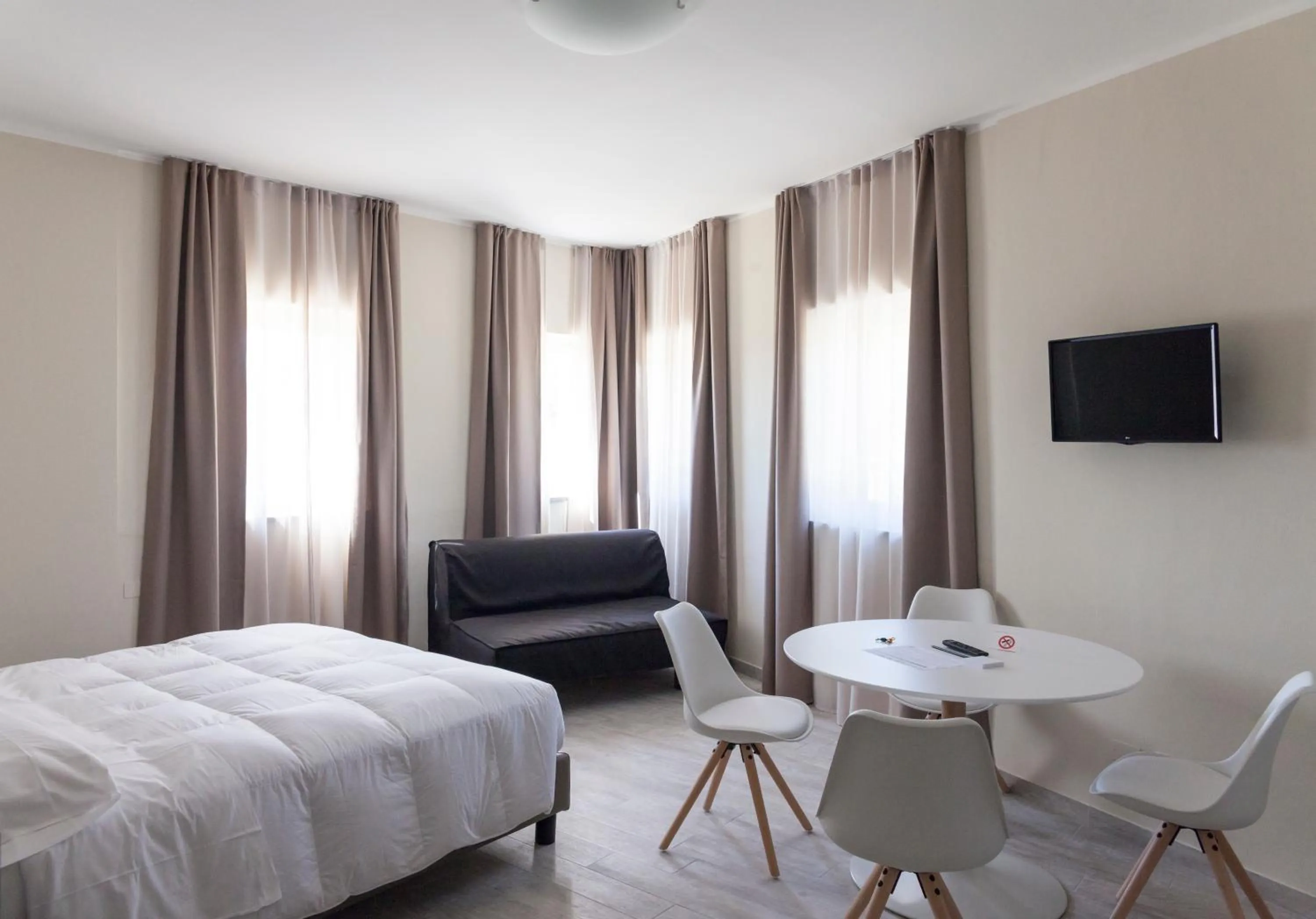 Time of day, Bed in Hotel & Wellness Stella Delle Langhe