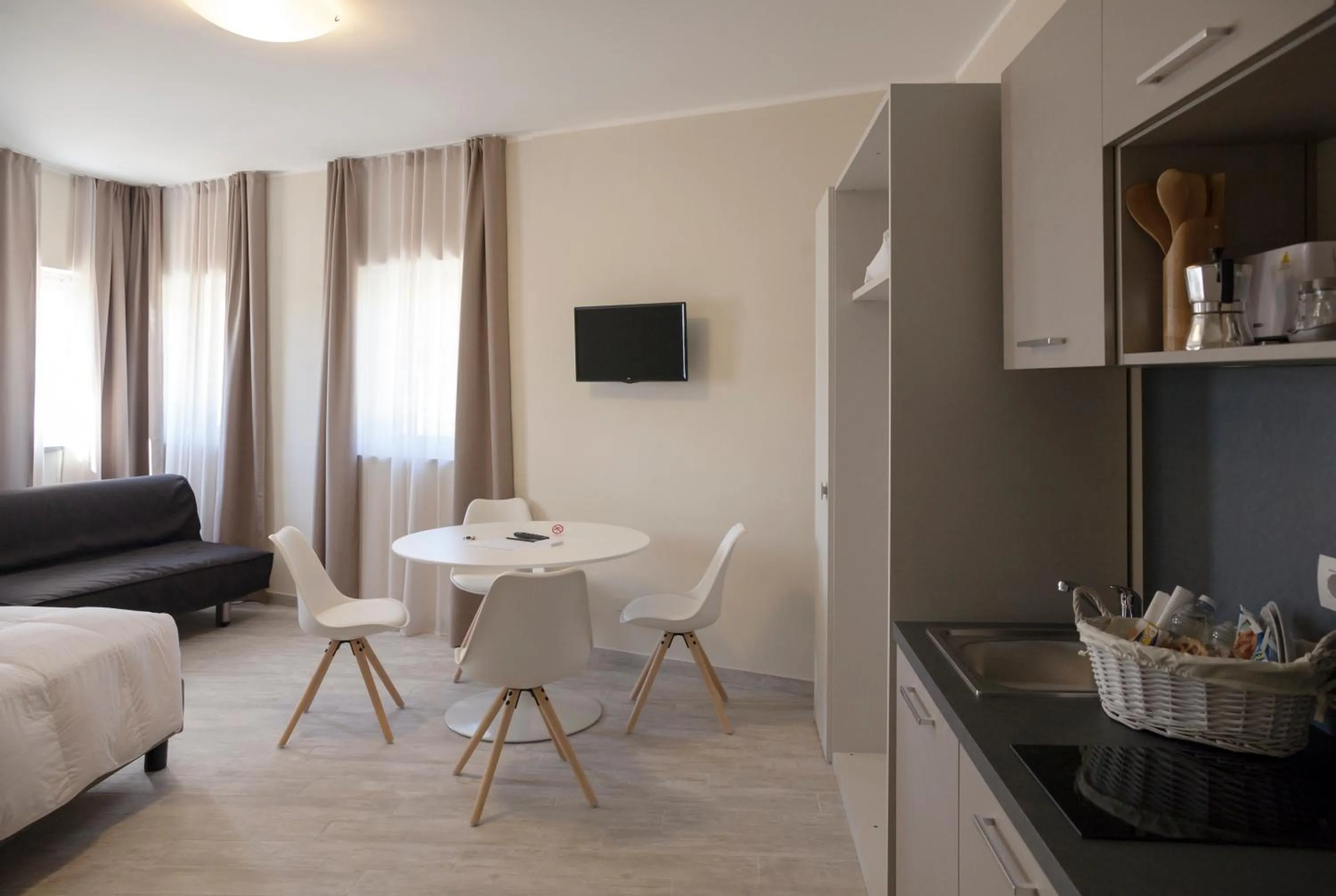 Bedroom, Bed in Hotel & Wellness Stella Delle Langhe