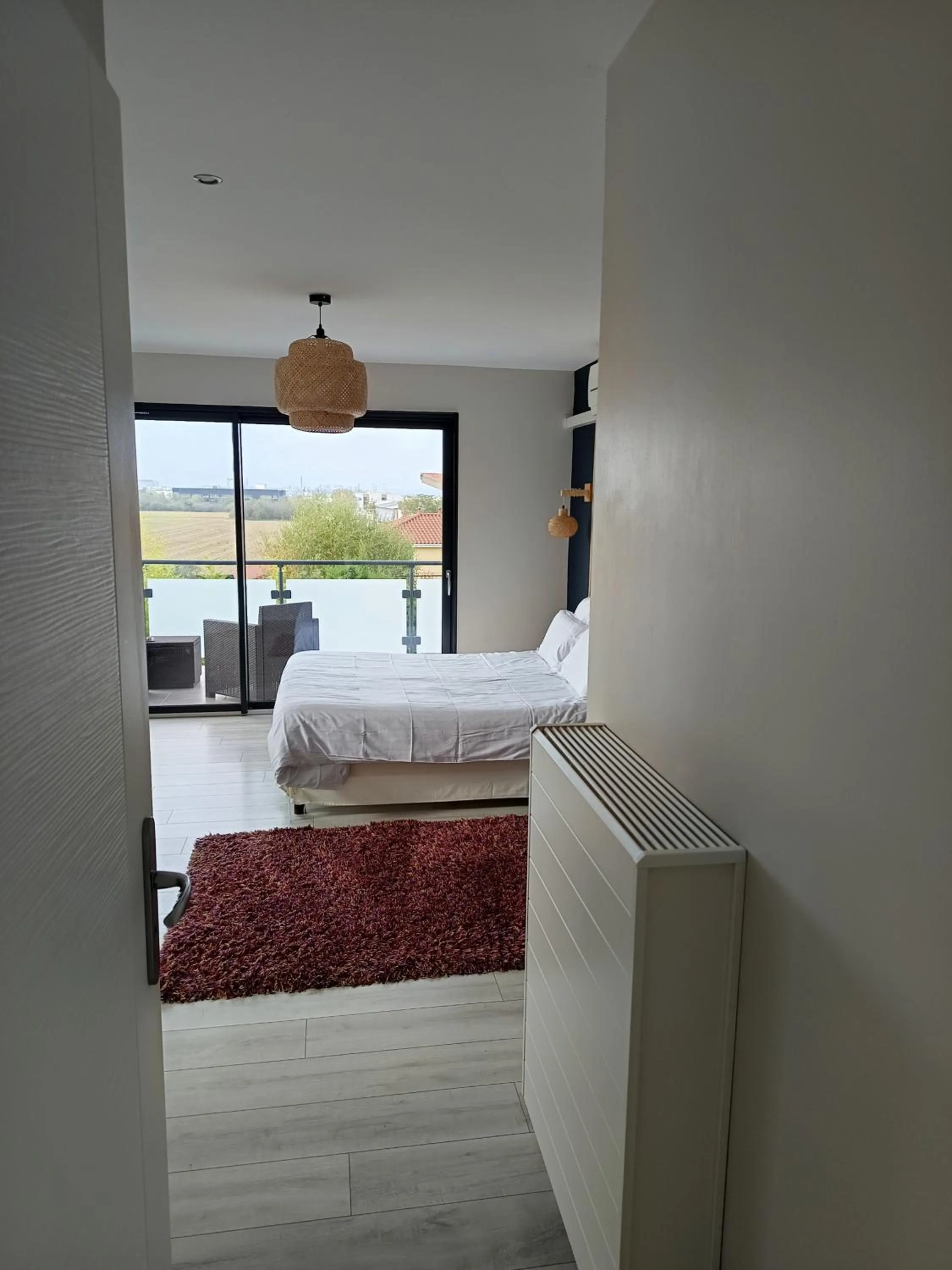 Bed in Villa'vi Lyon Est Chambres d'Hôtes