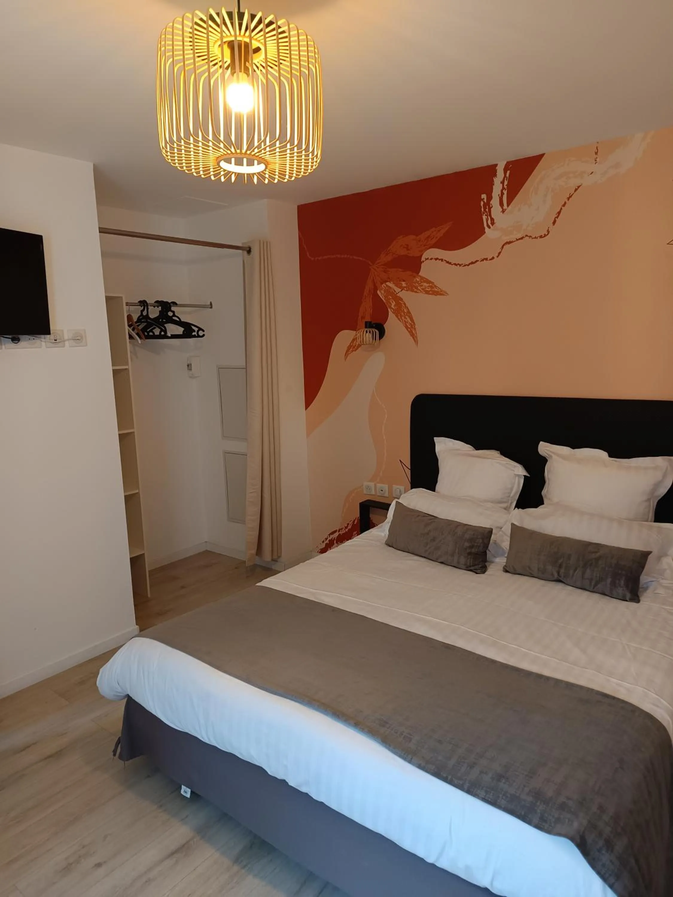 Bed in Villa'vi Lyon Est Chambres d'Hôtes