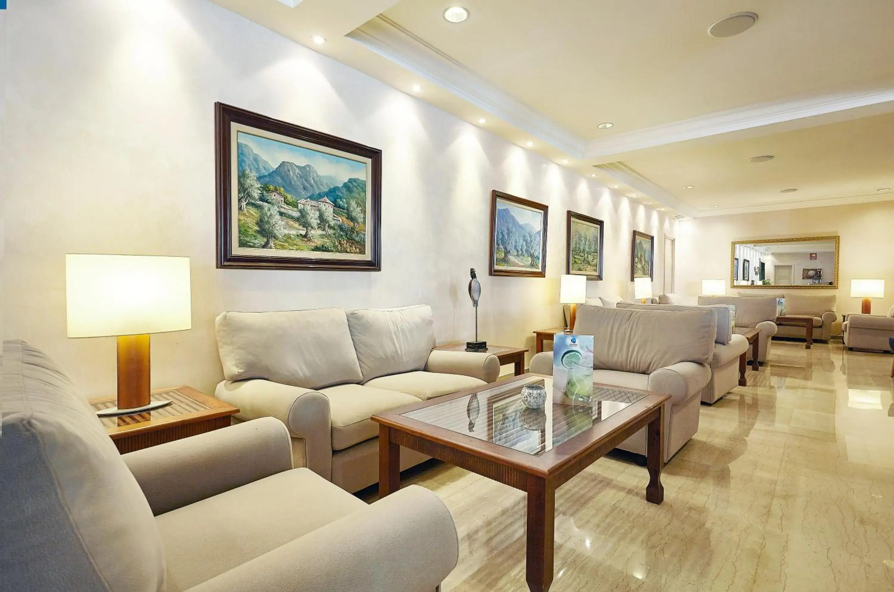 Lounge or bar in Grupotel Nilo & Spa Lounge or bar in Grupotel Nilo & Spa