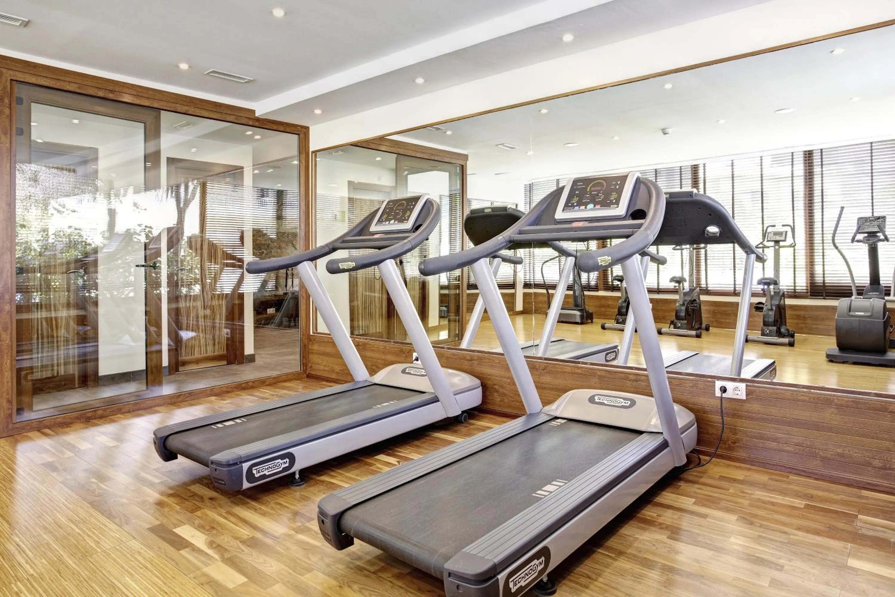 Fitness centre/facilities in Grupotel Nilo & Spa