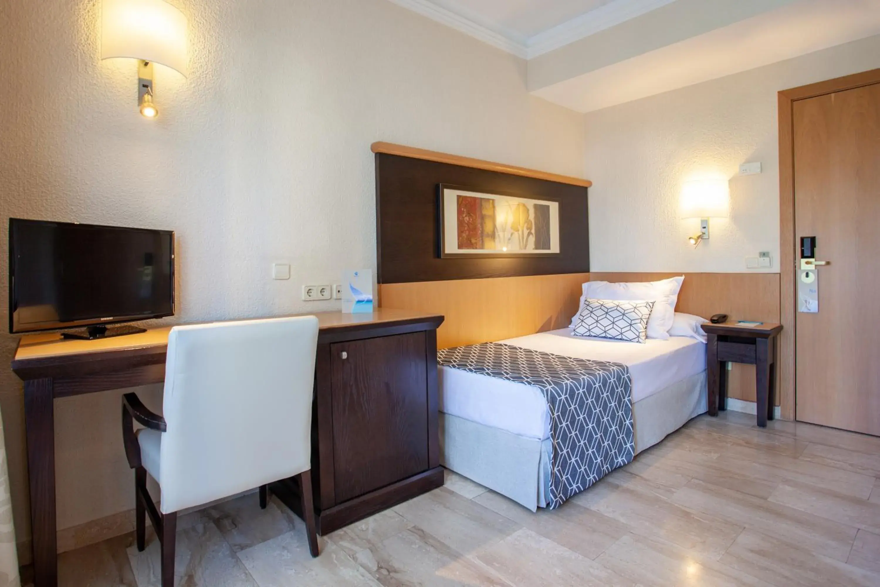 Bedroom, Bed in Grupotel Nilo & Spa Bedroom, Bed in Grupotel Nilo & Spa