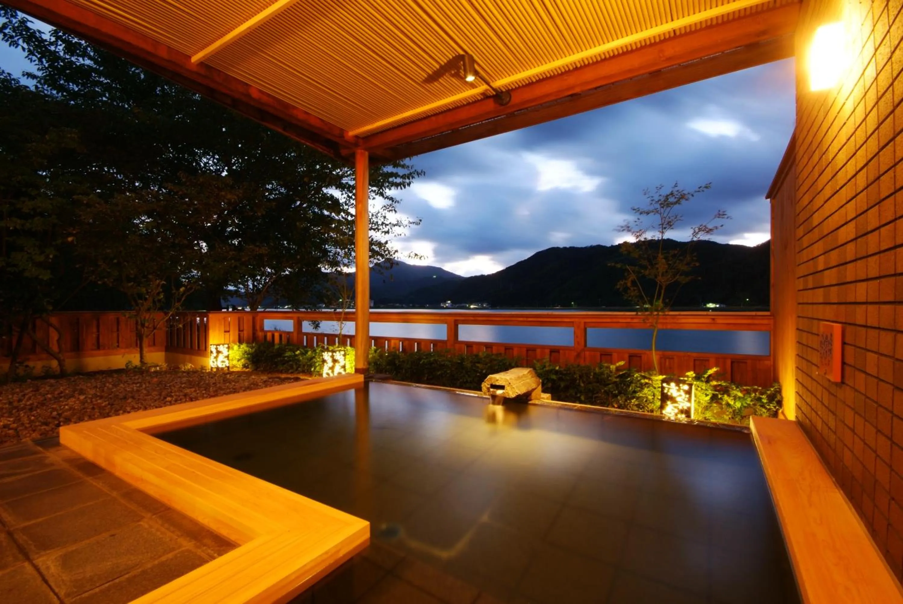 Hot Spring Bath in Ginka