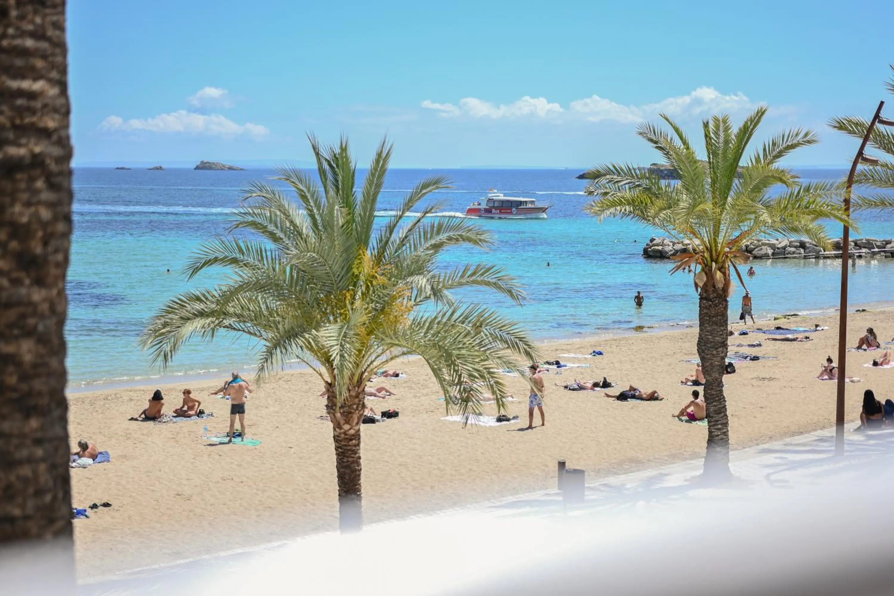 People in Hotel Figueretes