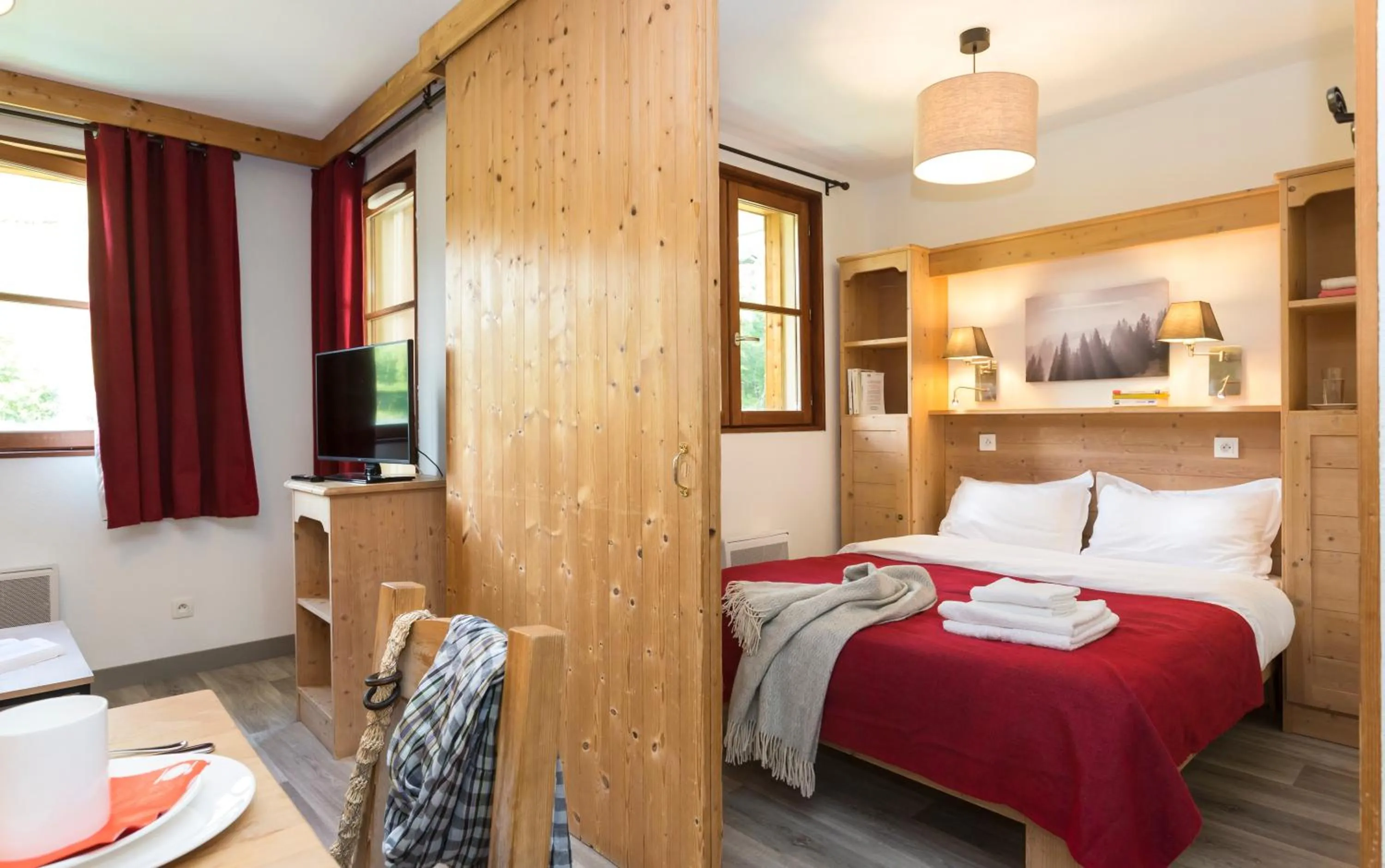 Bedroom, Bed in Résidence Odalys L'Orée des Pistes