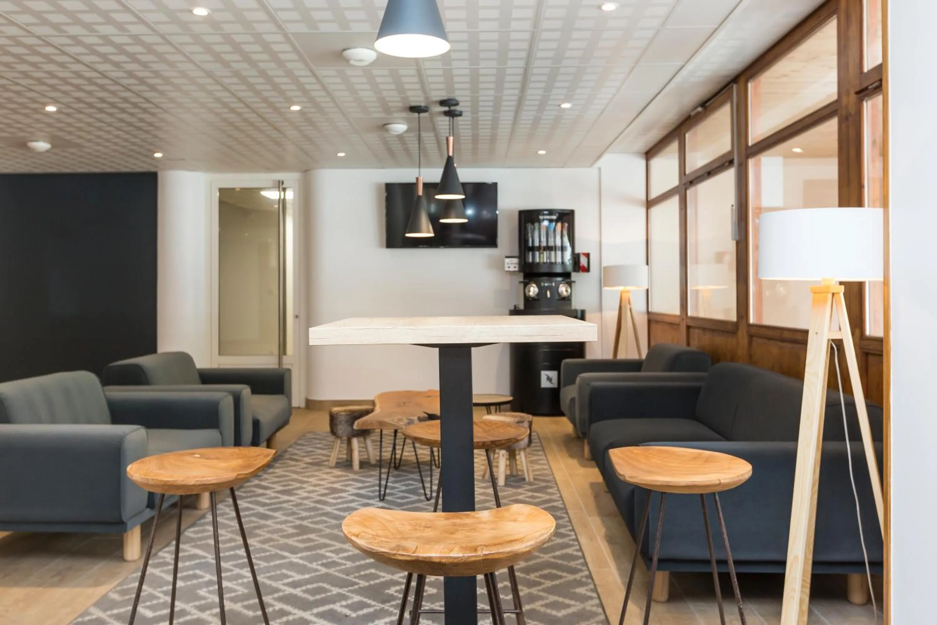 Lobby or reception in Résidence Odalys L'Orée des Pistes