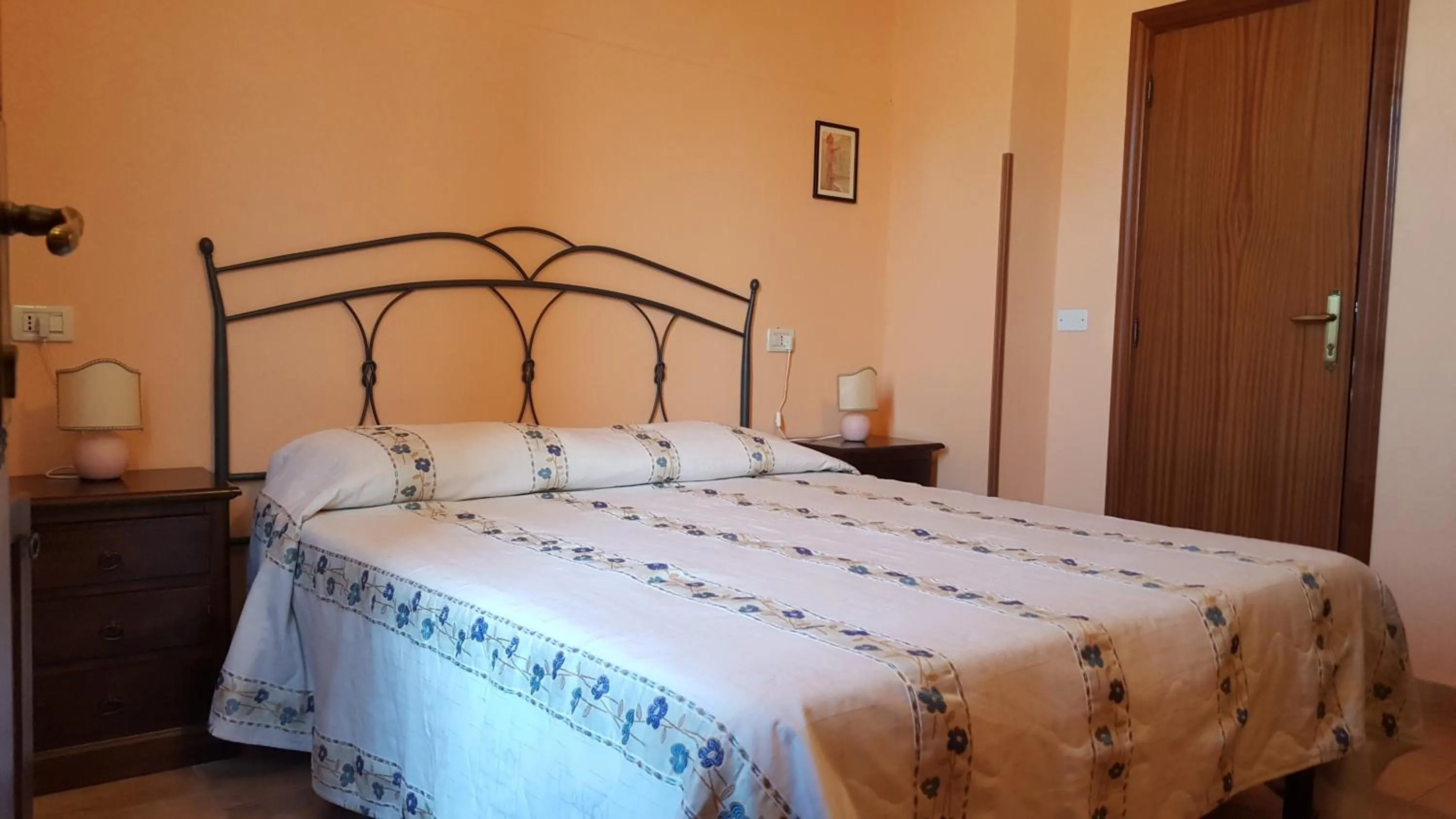 Bed in Locanda B&B Momo