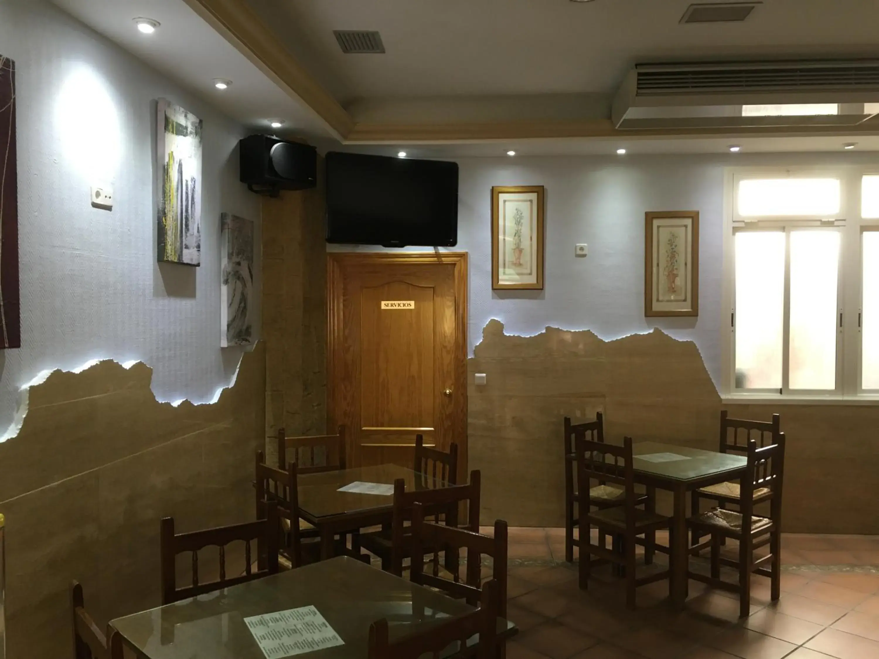 Lounge or bar in La Escapada Lounge or bar in La Escapada