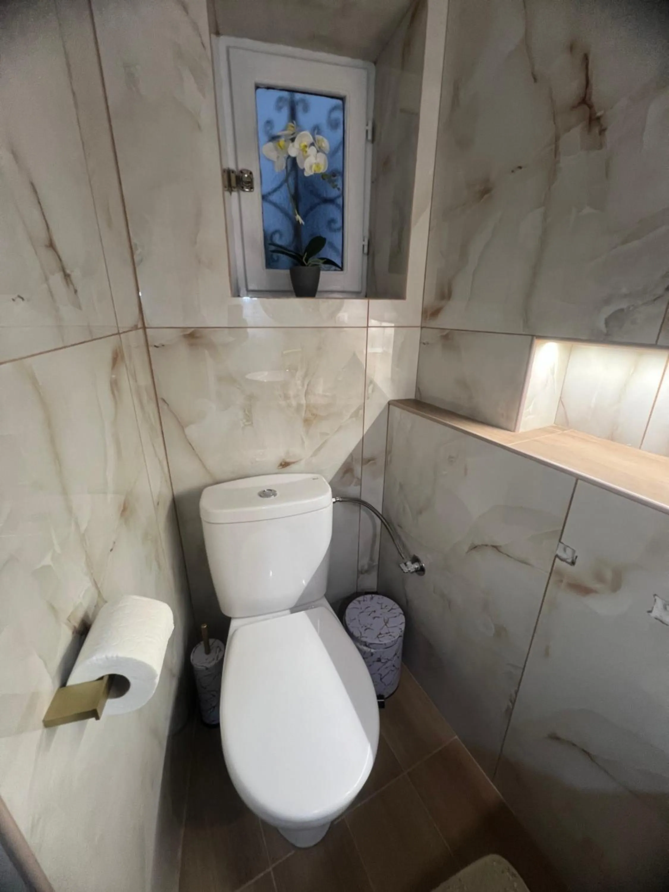 Bathroom in Akadia Syros