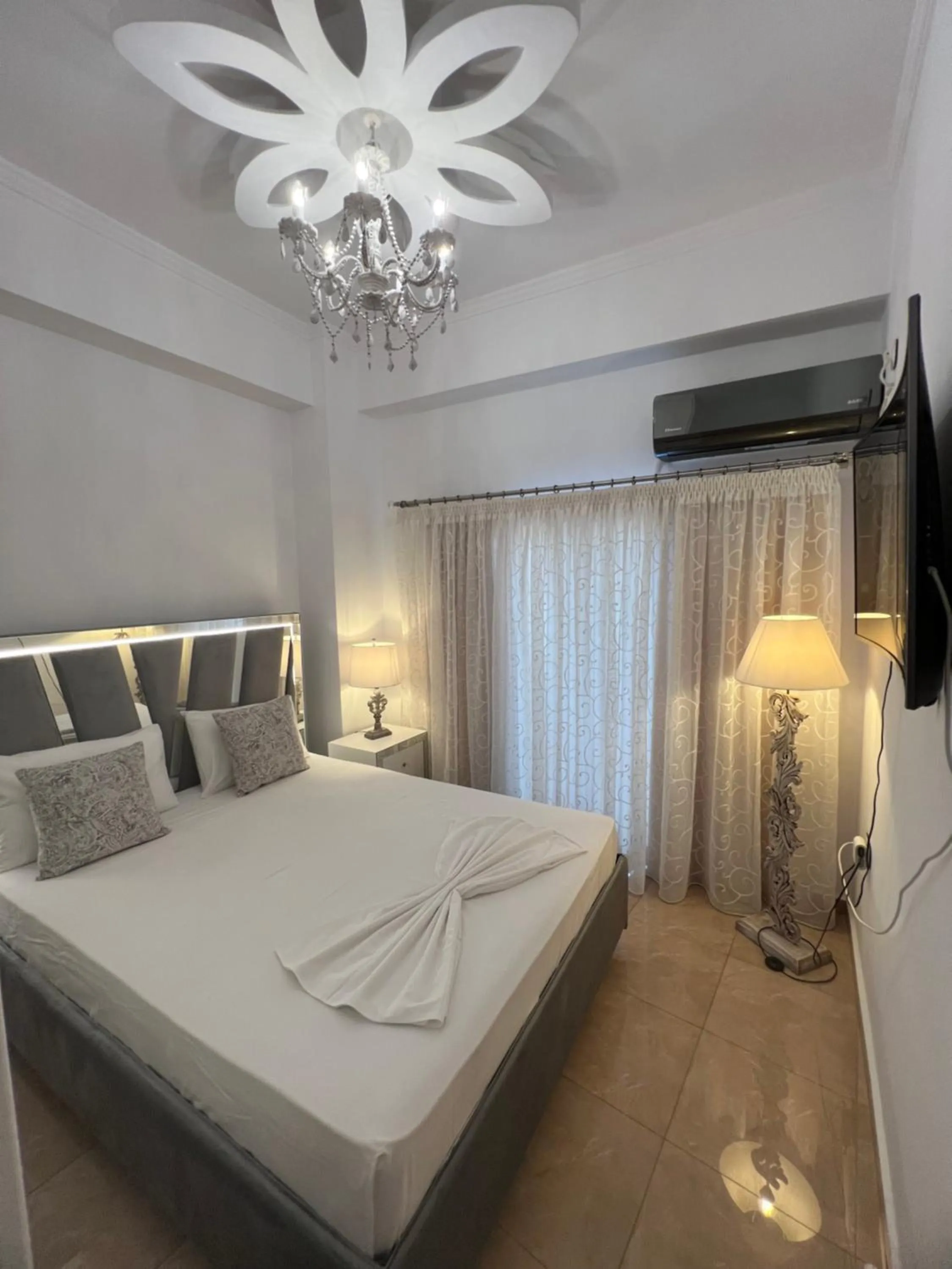 Bedroom, Bed in Akadia Syros