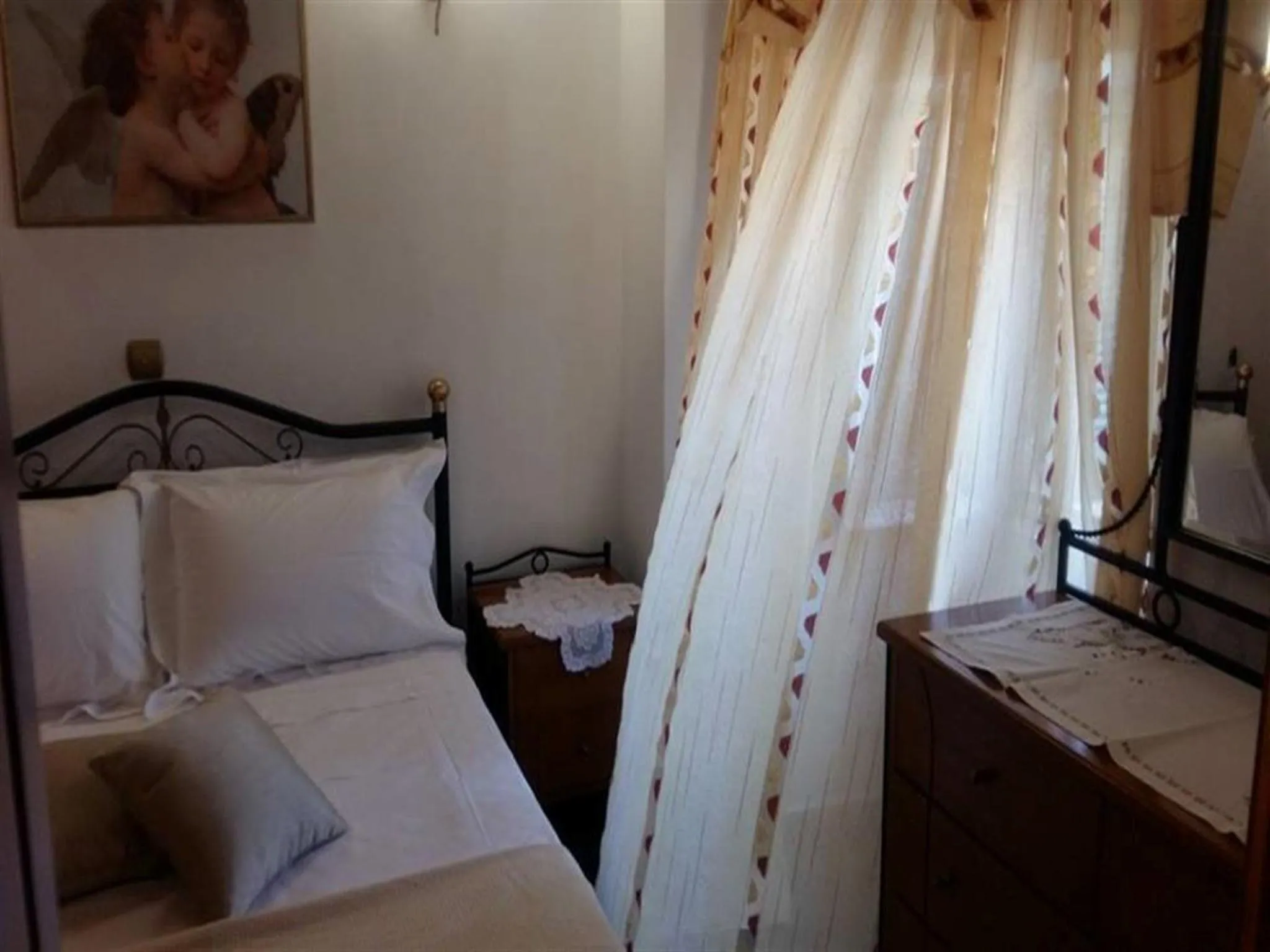 Bedroom, Bed in Akadia Syros