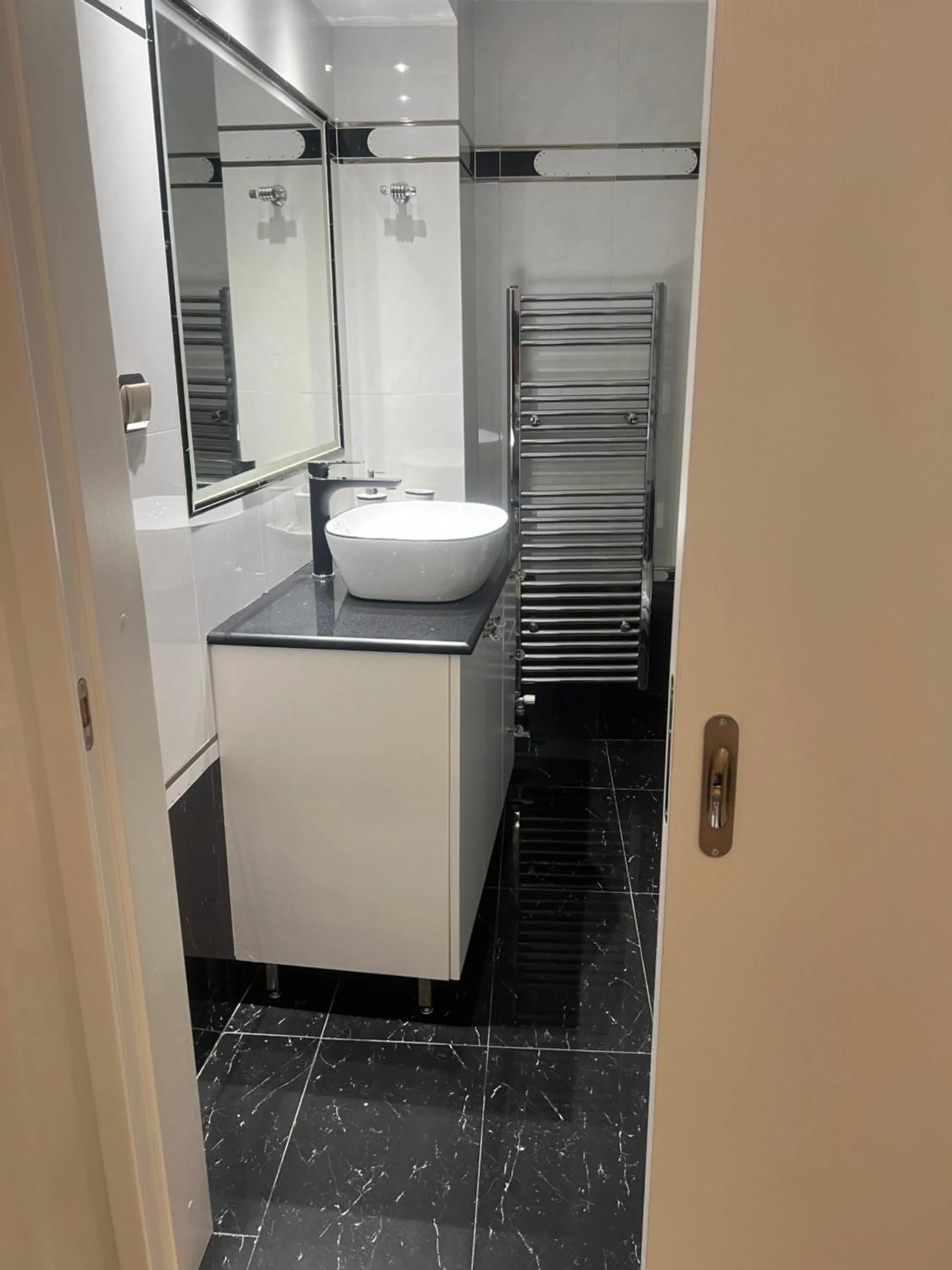 Bathroom in Akadia Syros