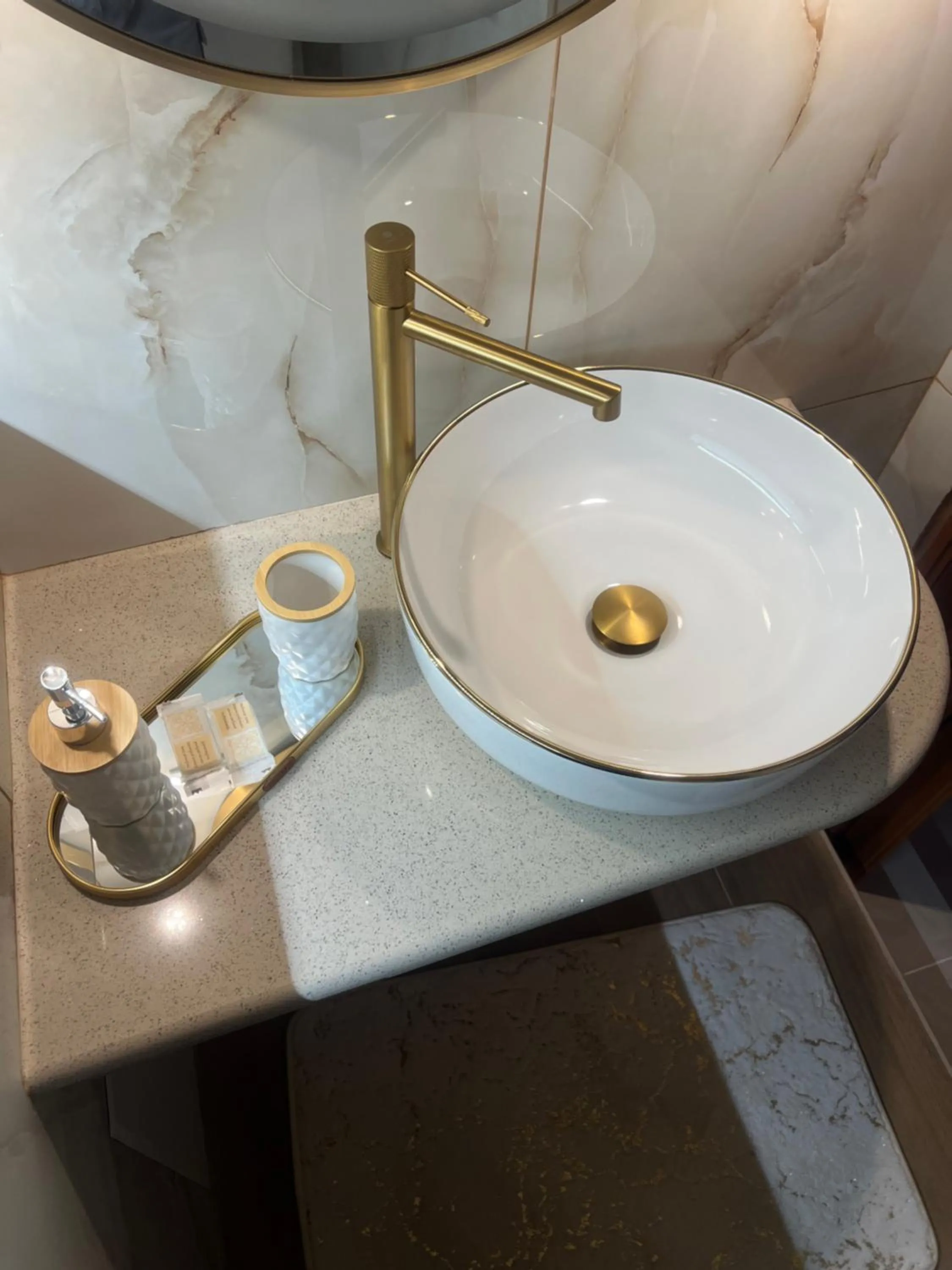 Bathroom in Akadia Syros