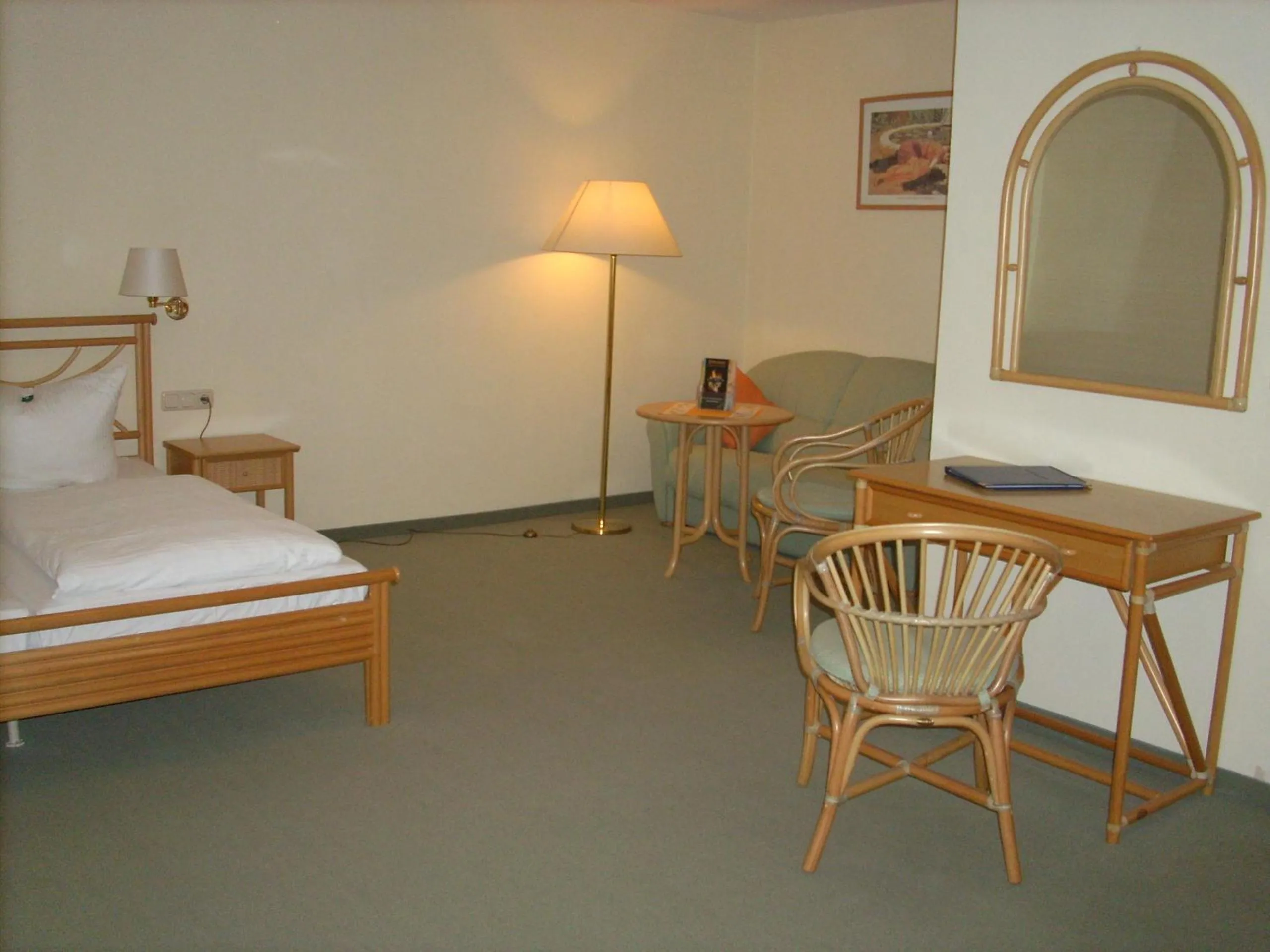 Bed in Hotel am Wariner See