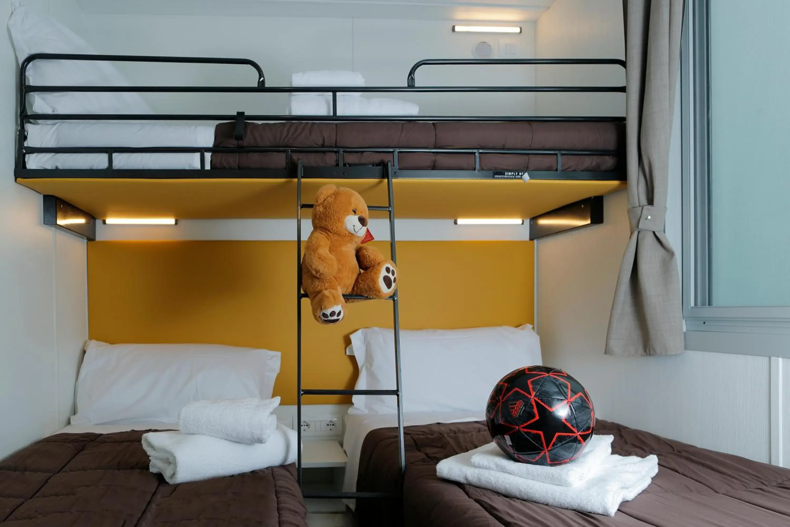 children, Bed in hu Park Albatros village children, Bed in hu Park Albatros village