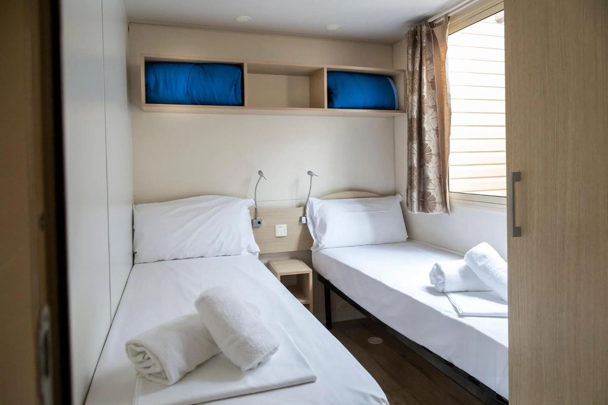 Bed in hu Park Albatros village