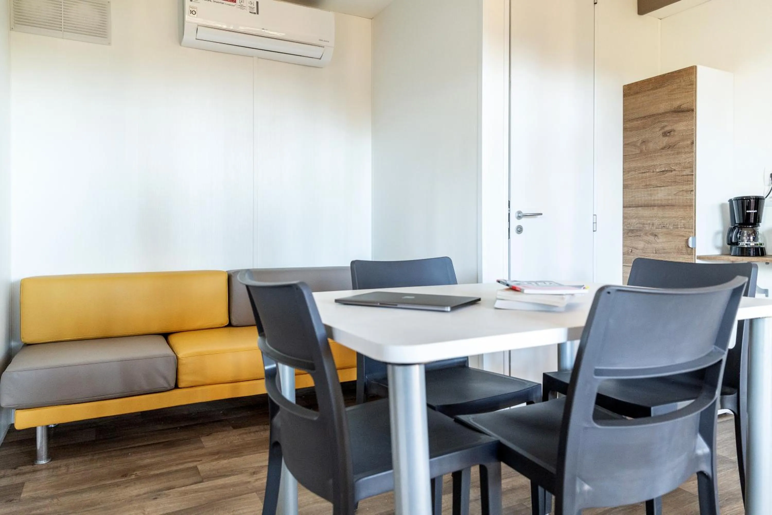 Kitchen or kitchenette in hu Park Albatros village