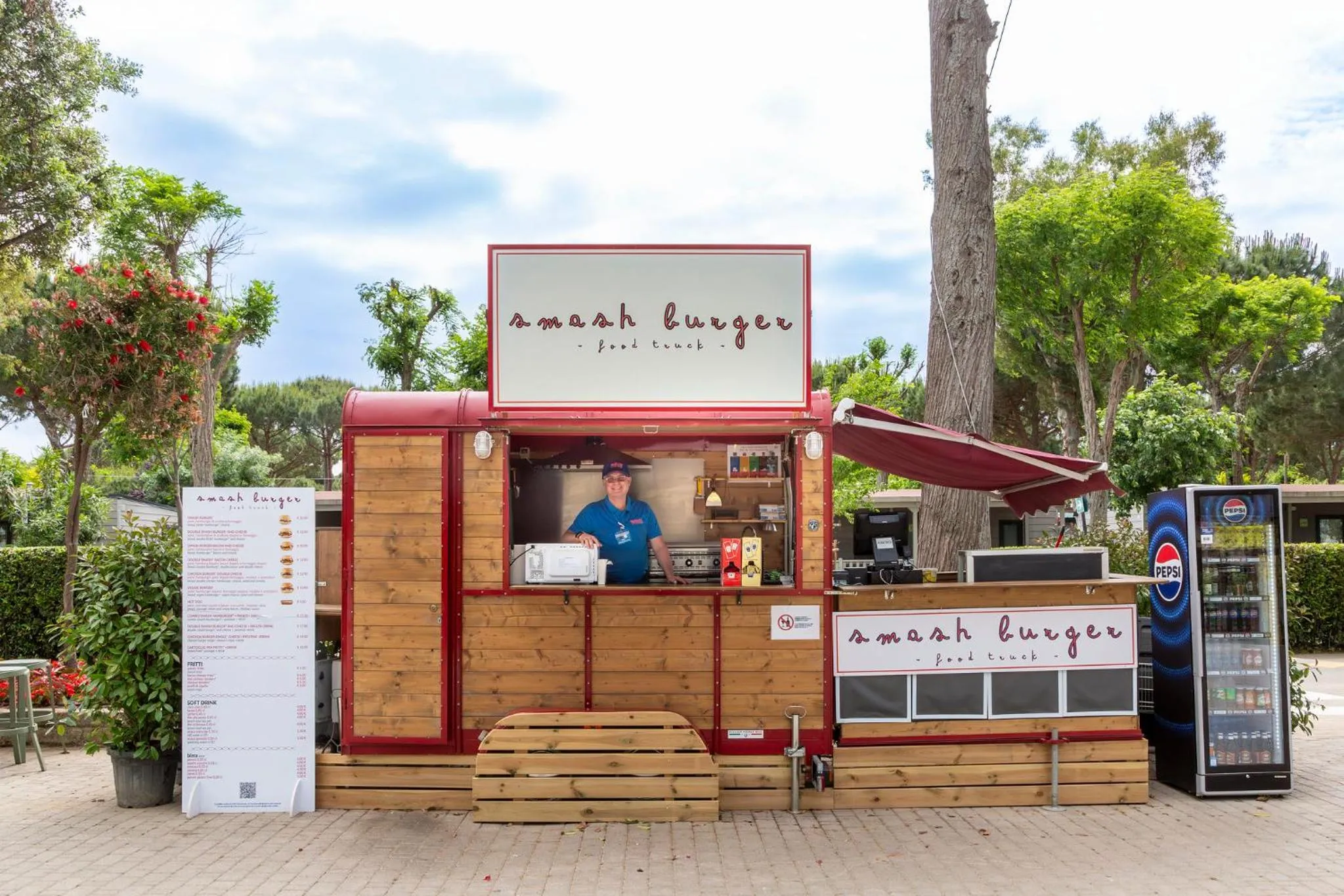 hu Park Albatros village