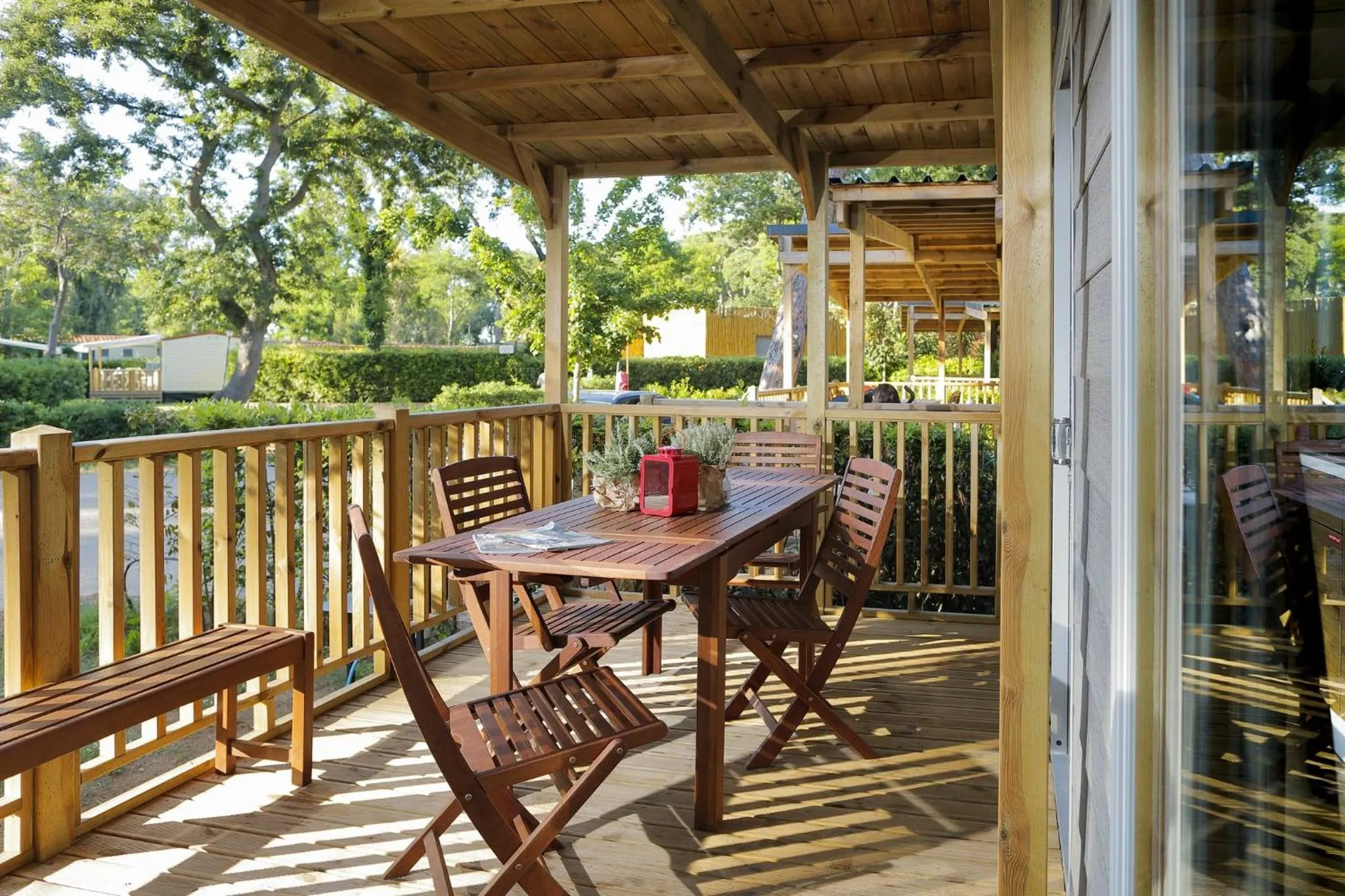 hu Park Albatros village