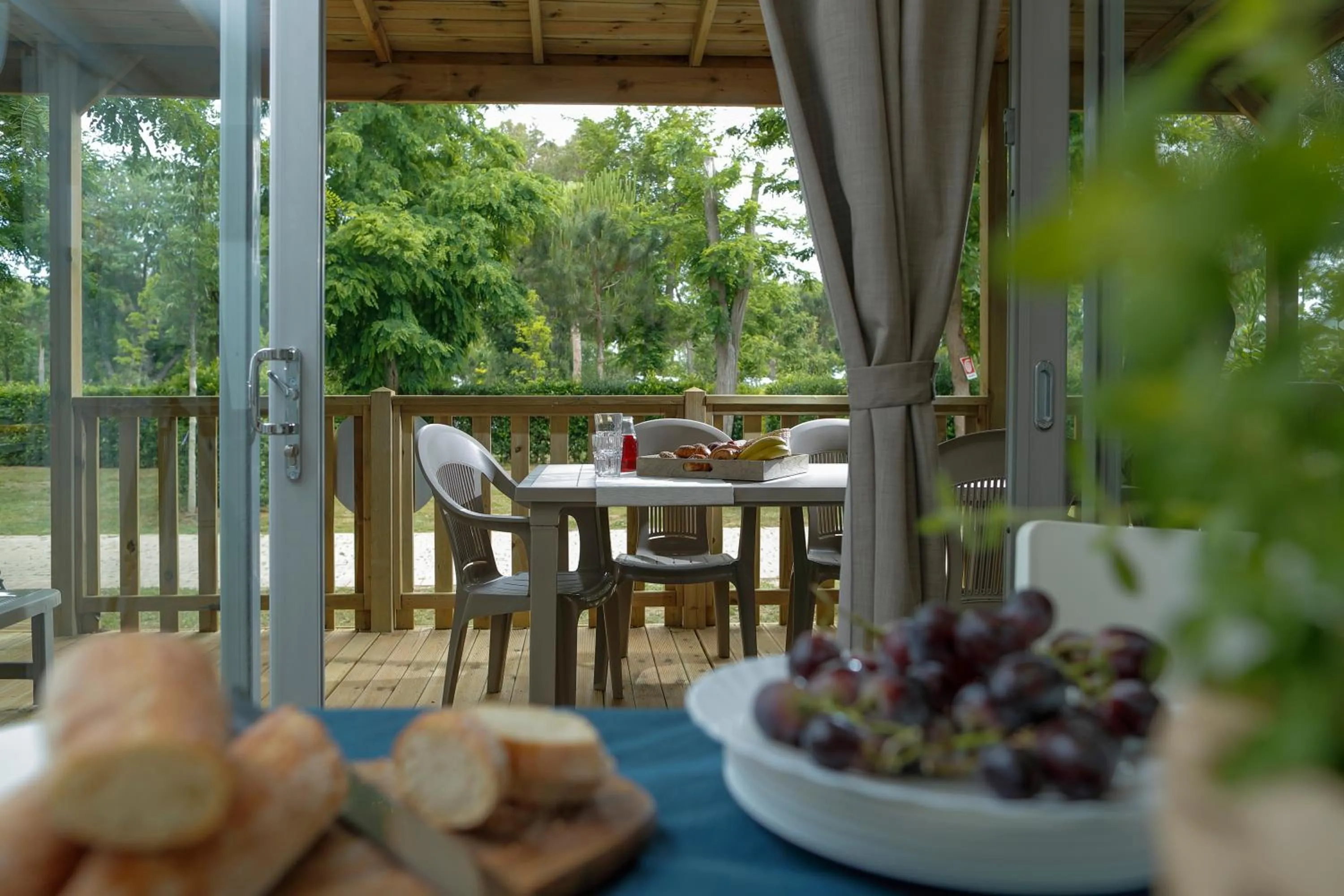 Patio in hu Park Albatros village