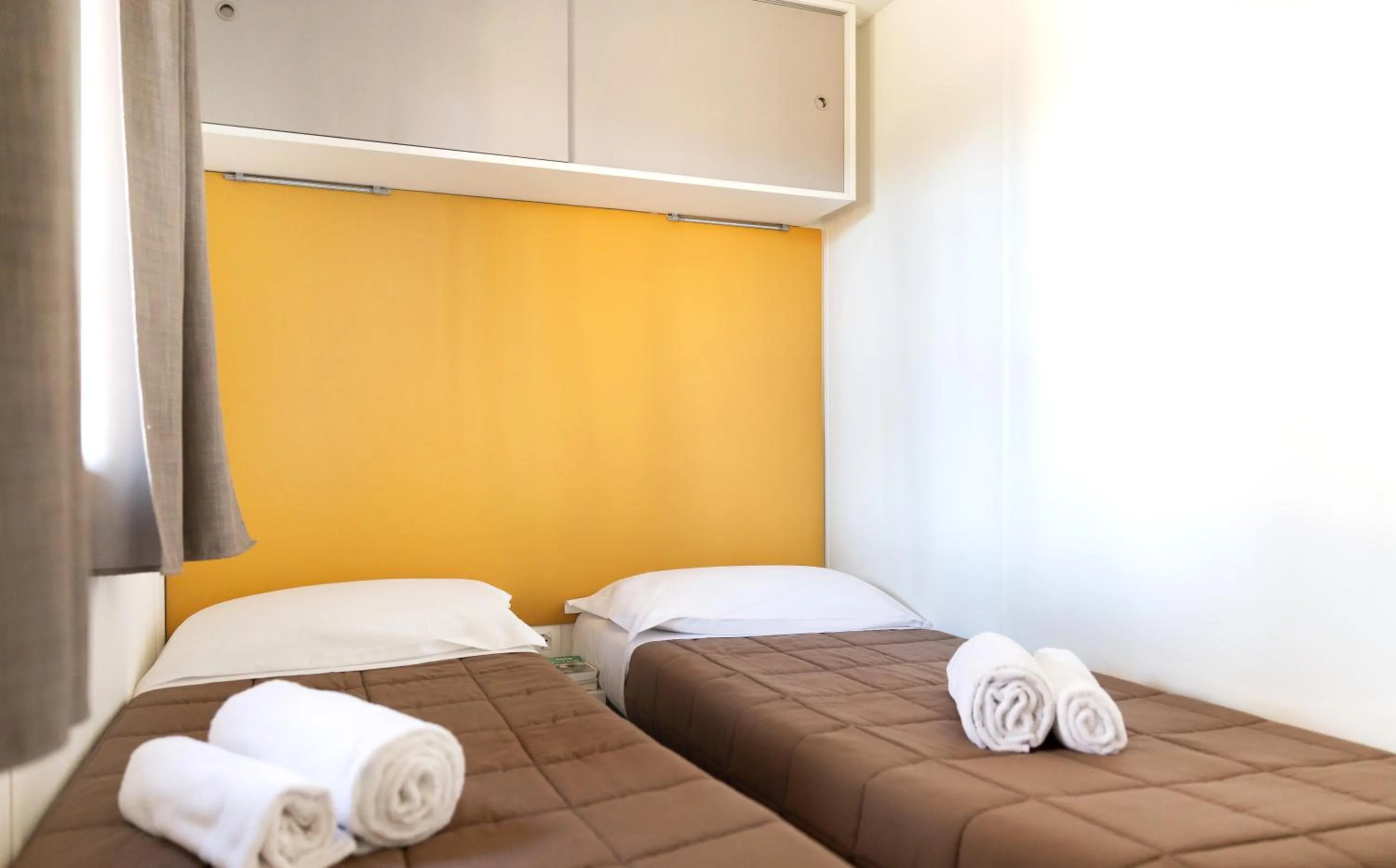 Bed in hu Park Albatros village