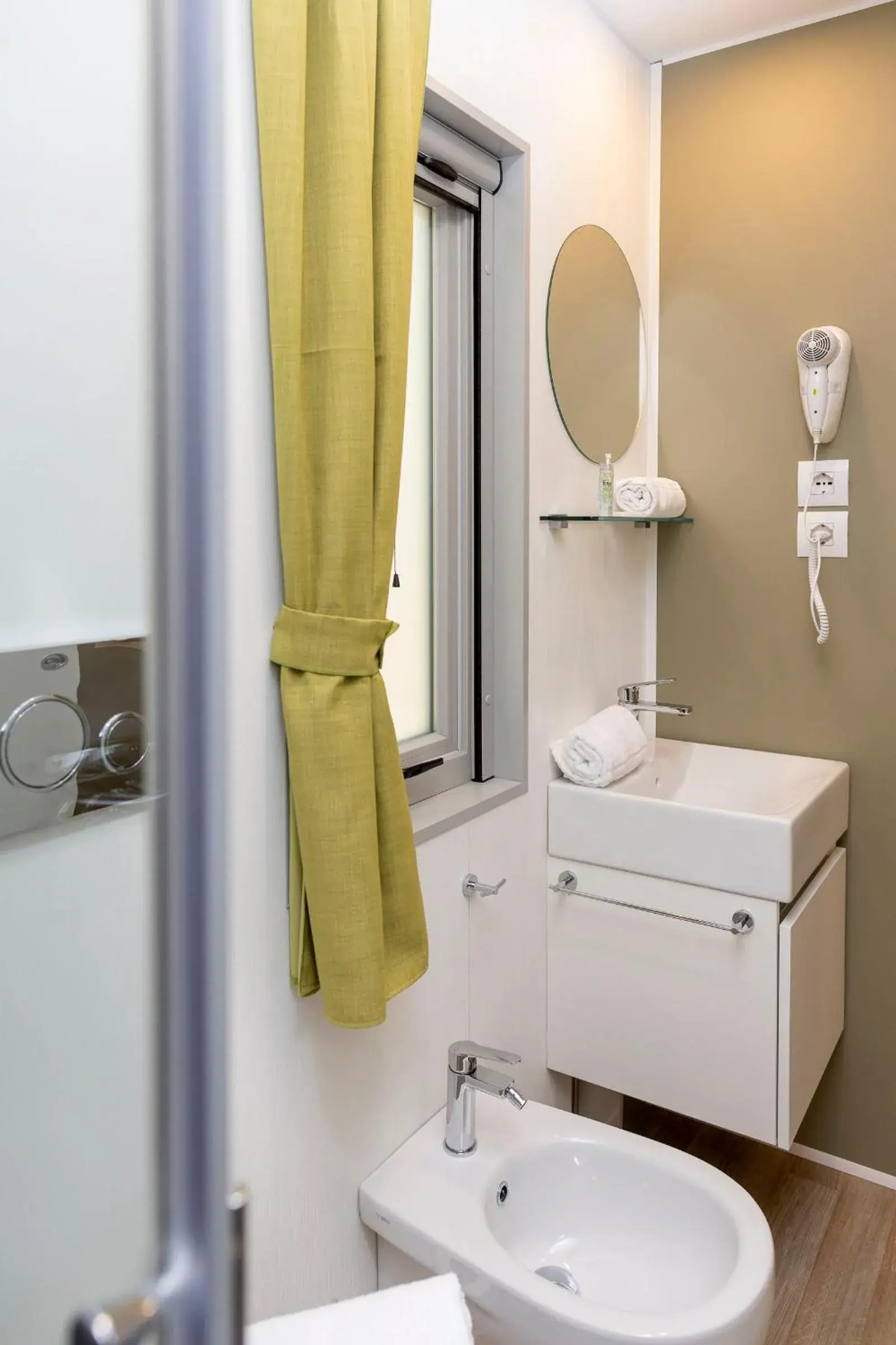 Bathroom in hu Park Albatros village Bathroom in hu Park Albatros village