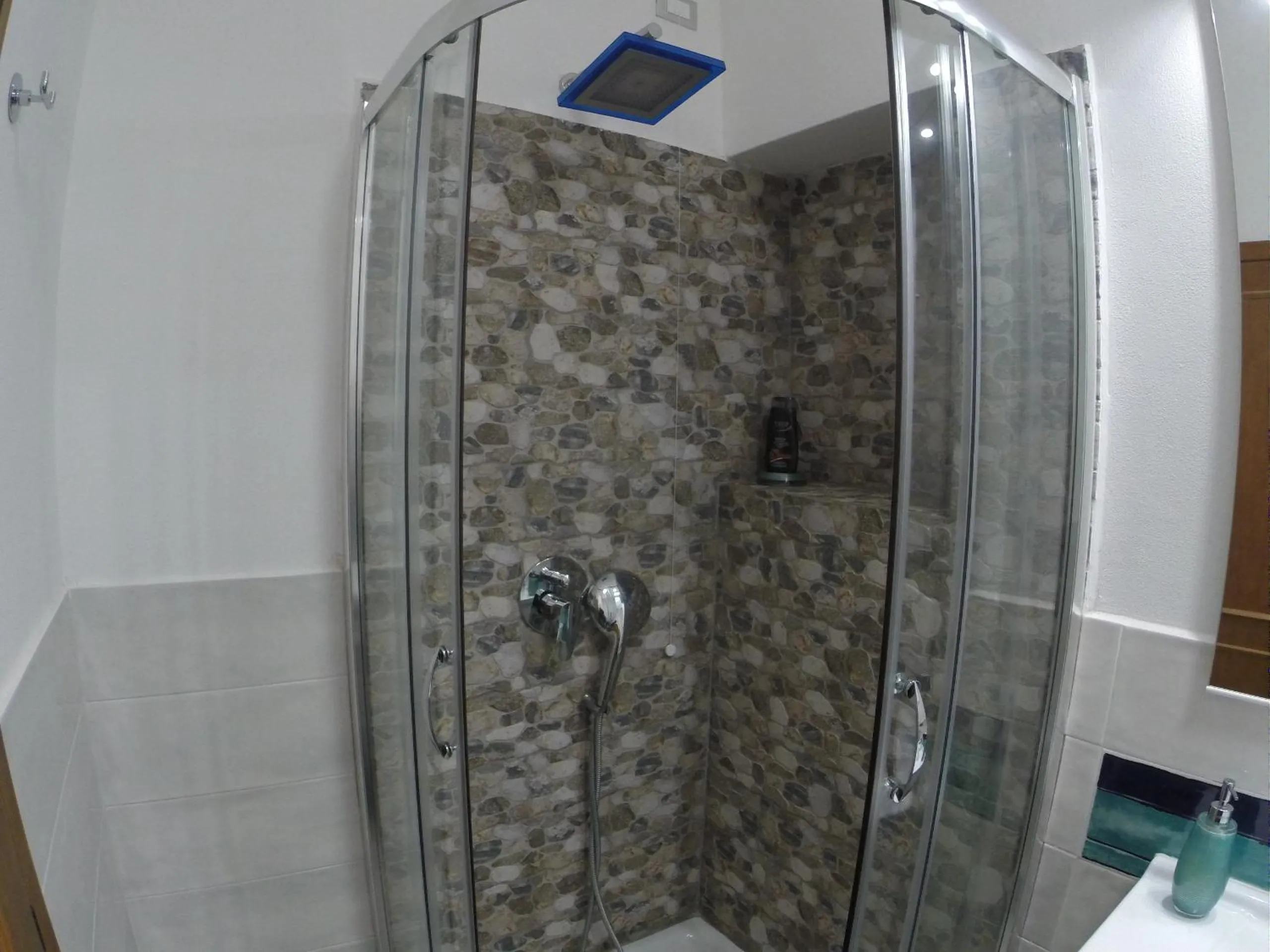 Shower in Alle vecchie mura