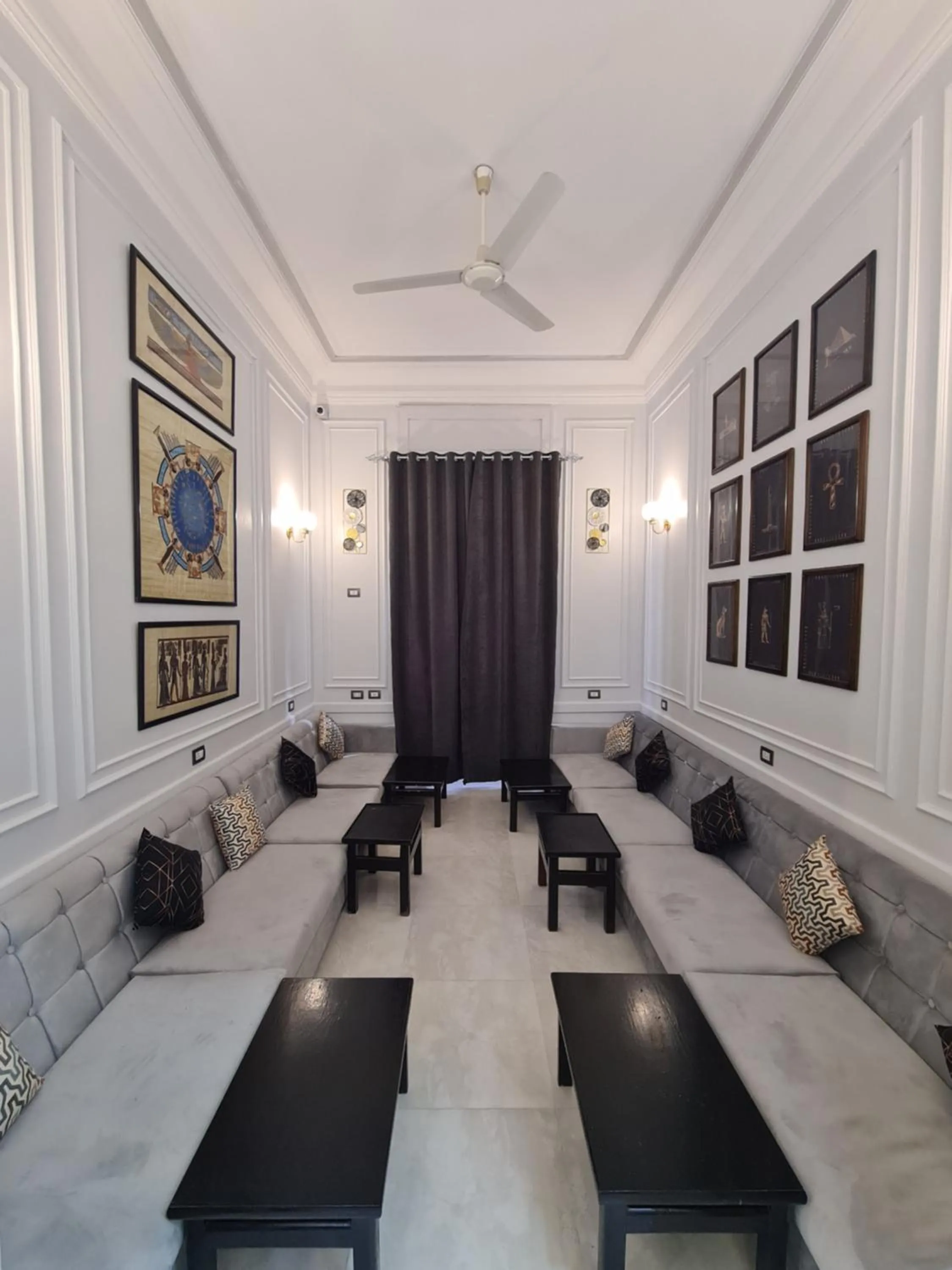 TV and multimedia in The Australian Hostel